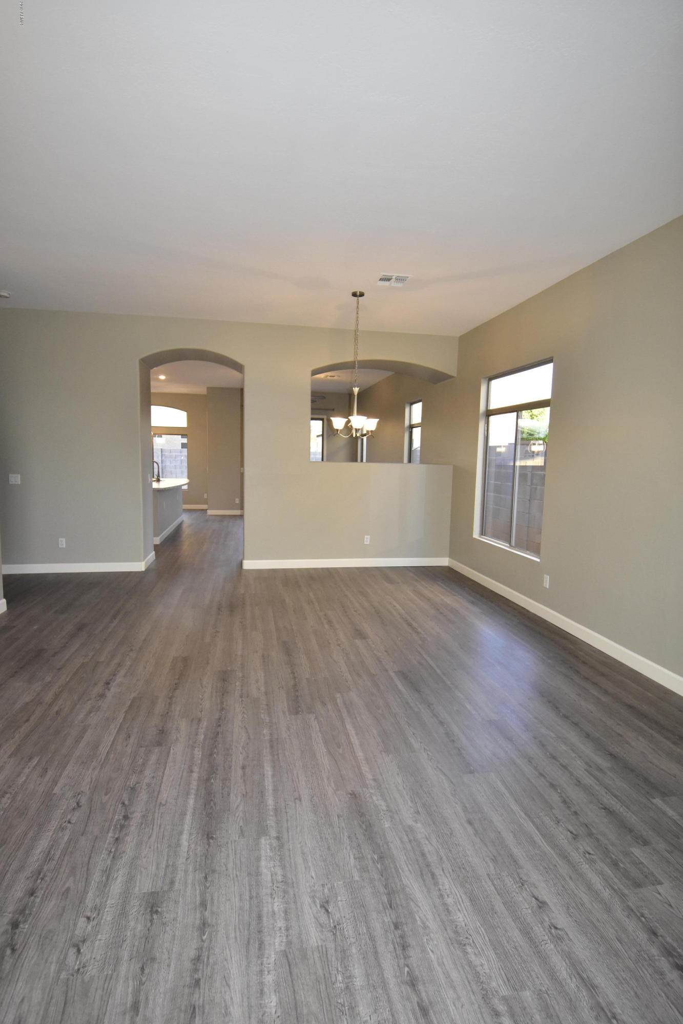 9430 W ELM Street