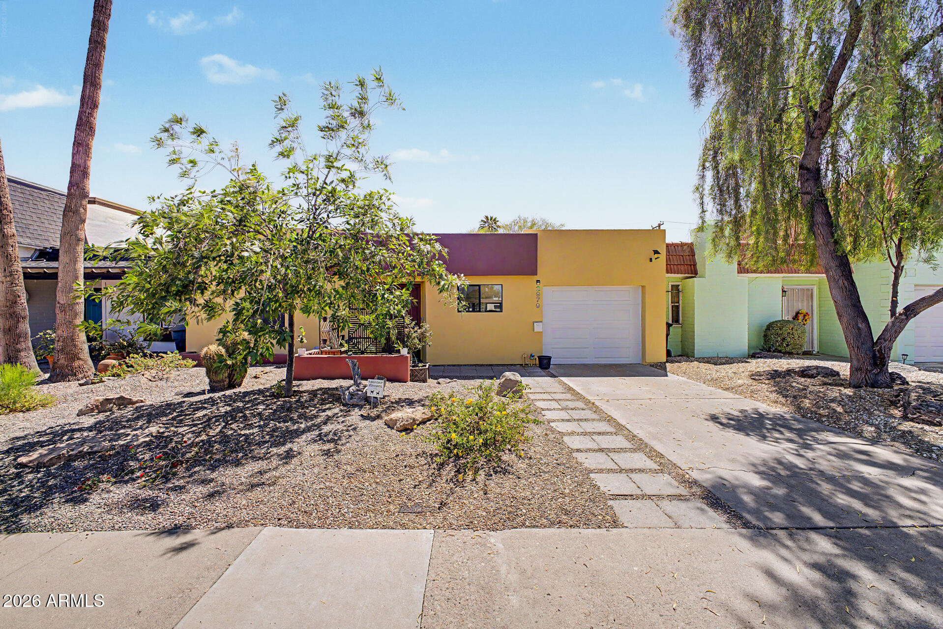 2979 S COUNTRY CLUB Way