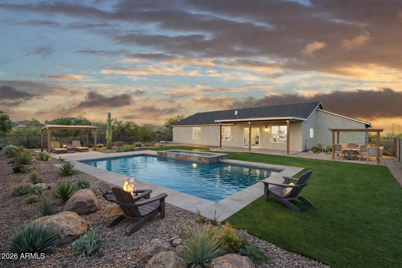 4063 W MOON DUST Trail