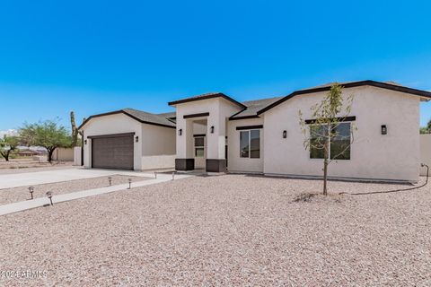 A home in Arizona City