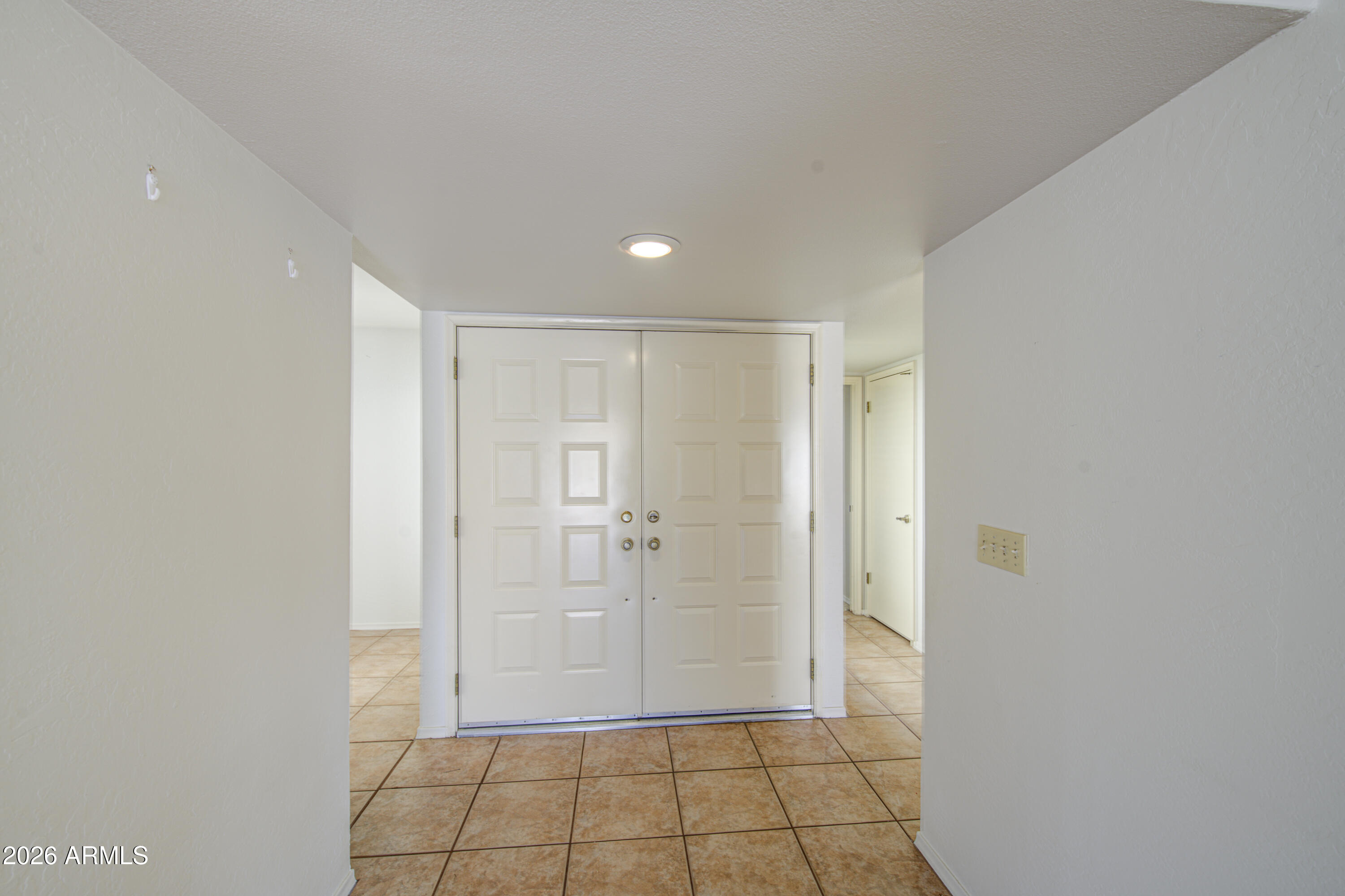 25243 S CLOVERLAND Drive