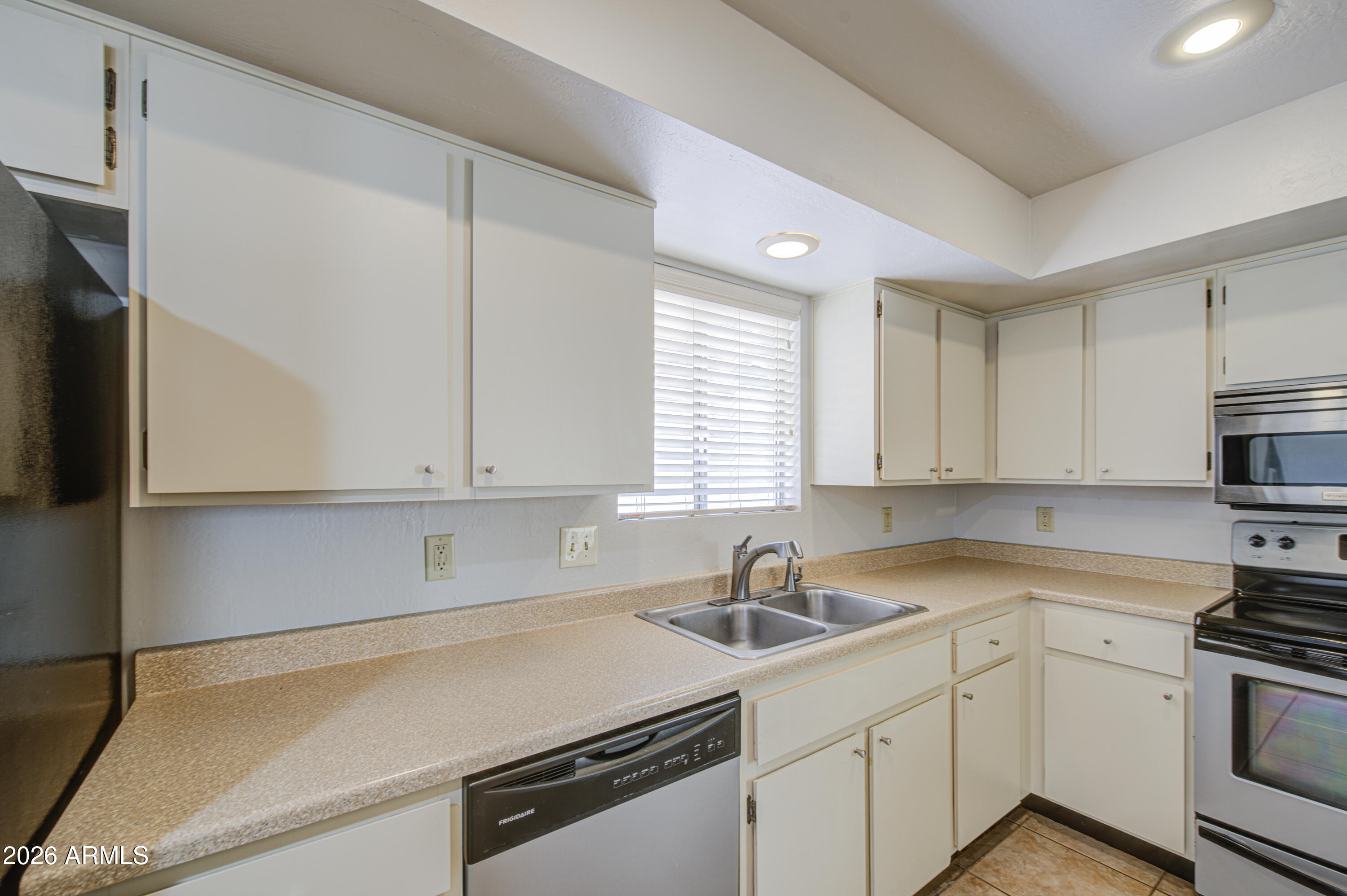 SUN LAKES UNIT 23 - Residential