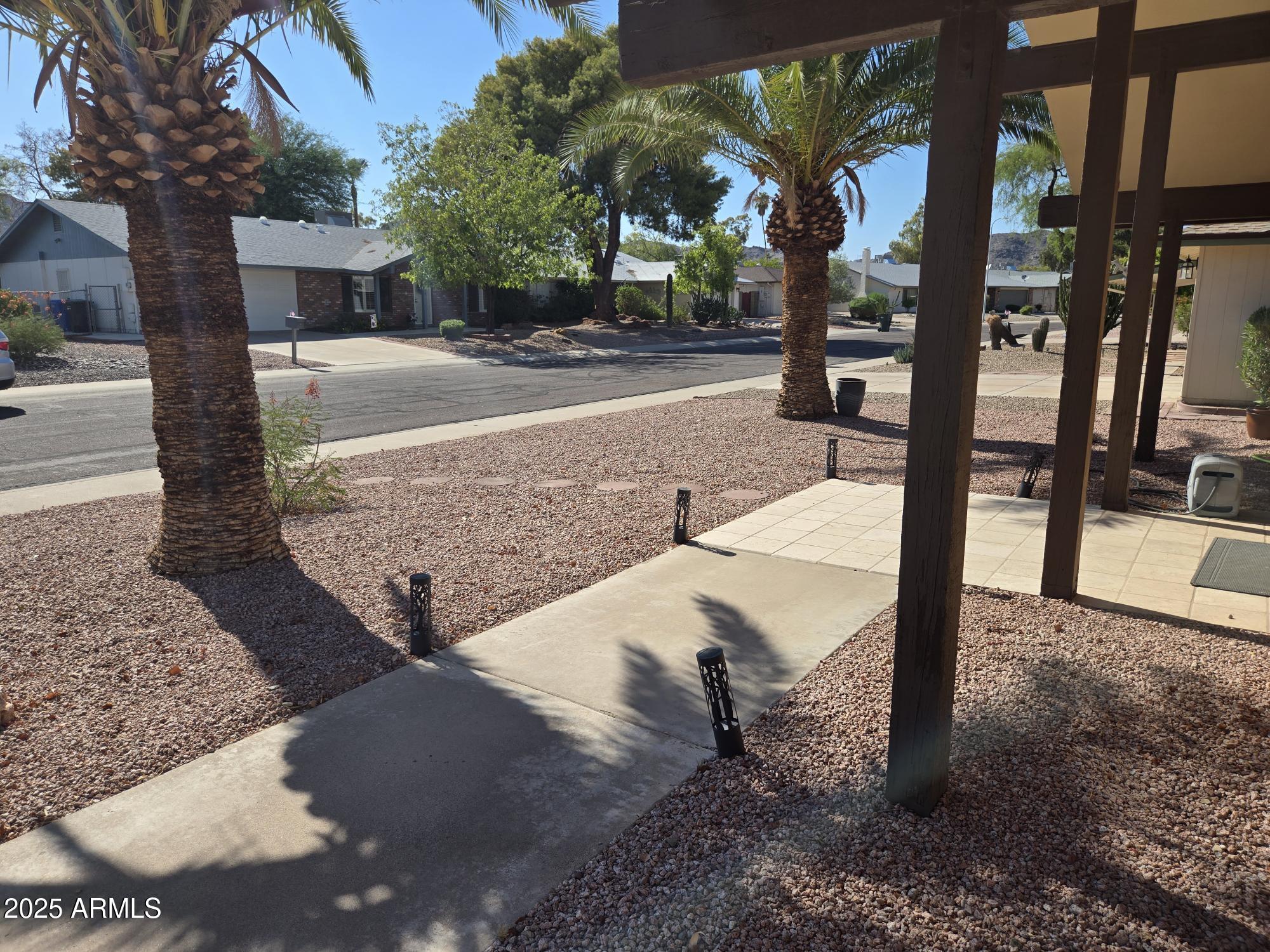 11401 S SHOSHONI Drive