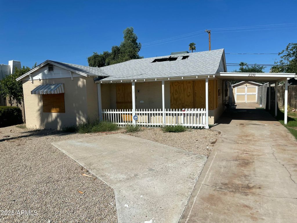 listing image 0