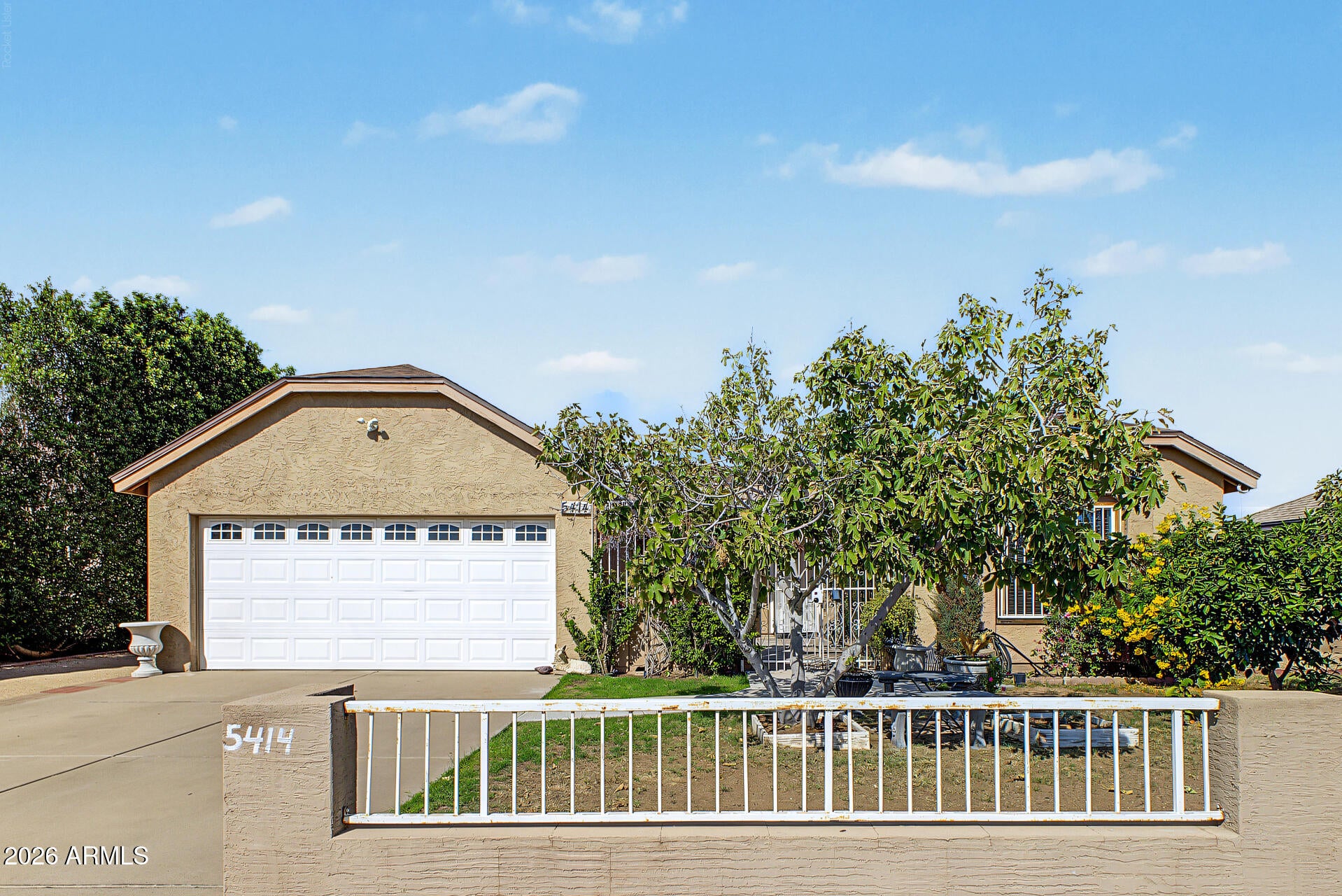 5414 W EUGIE Avenue