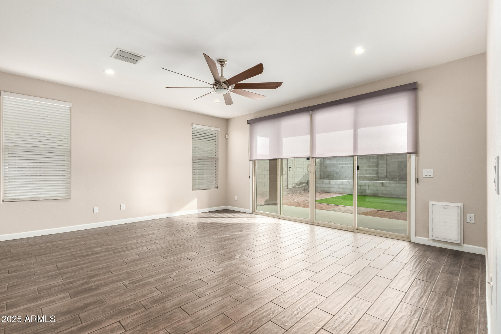 10773 W Swayback Pass Pass