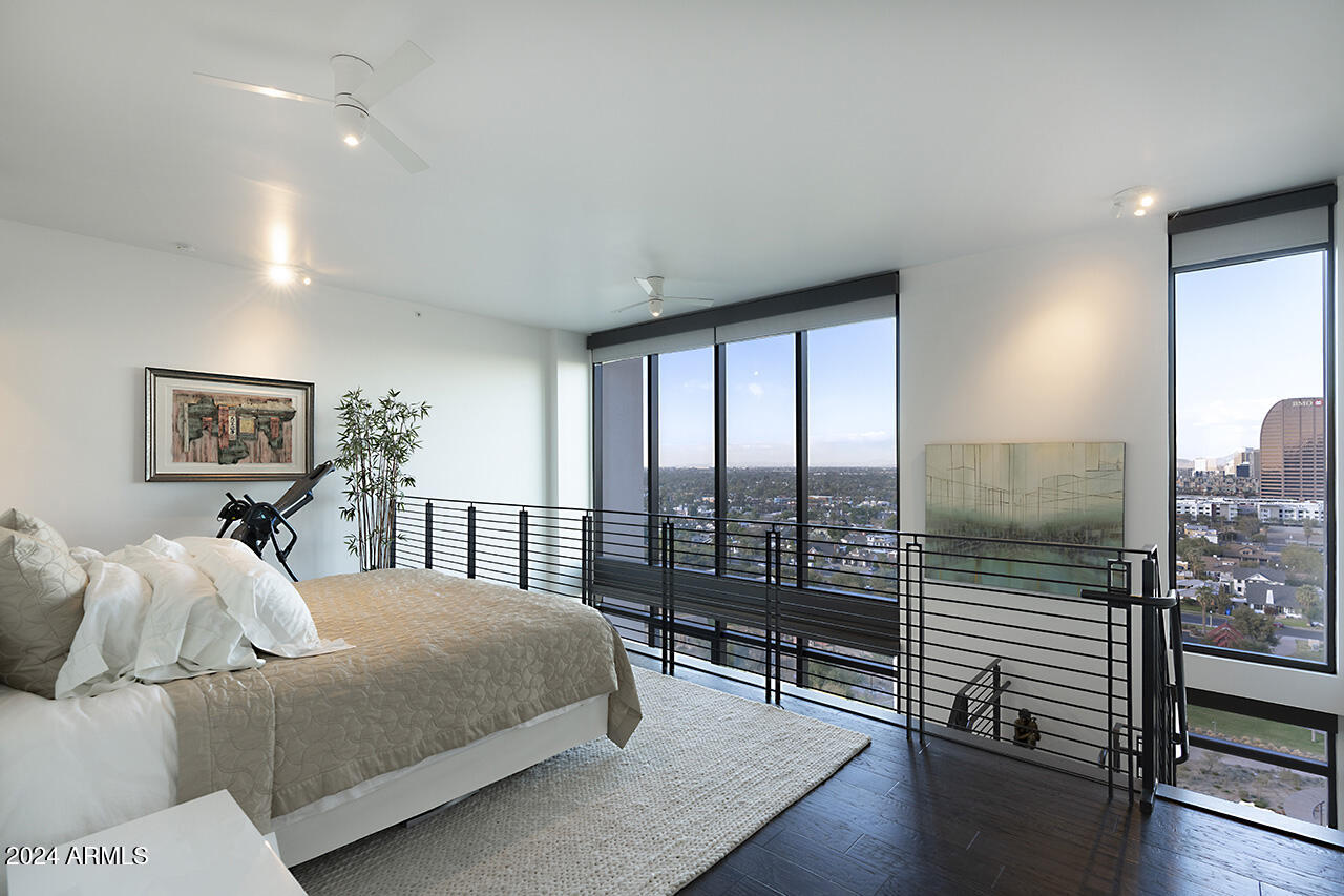 200 W PORTLAND Street 1312