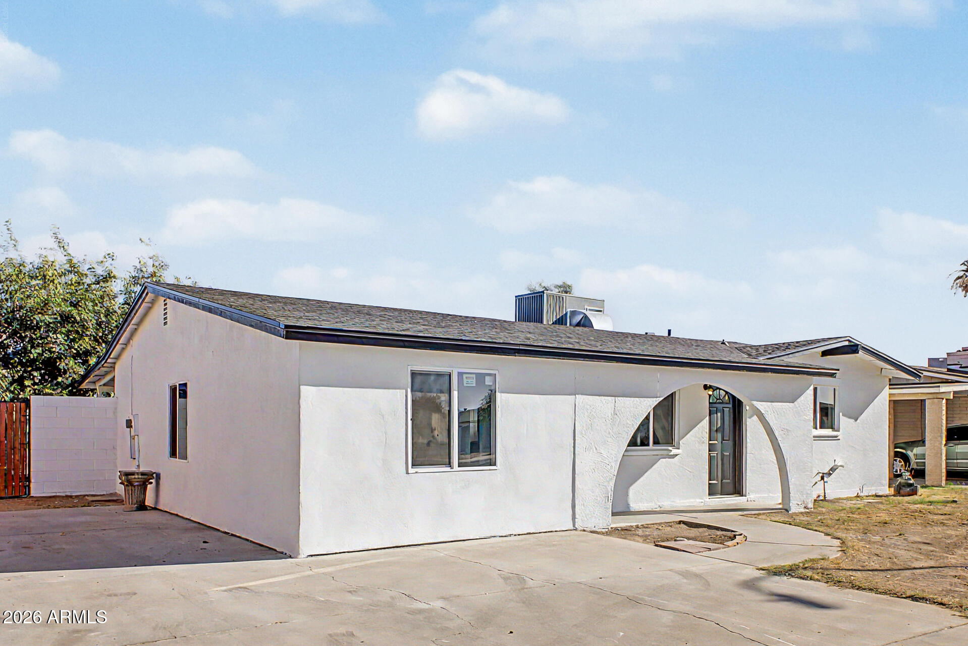 7113 W VERNON Avenue