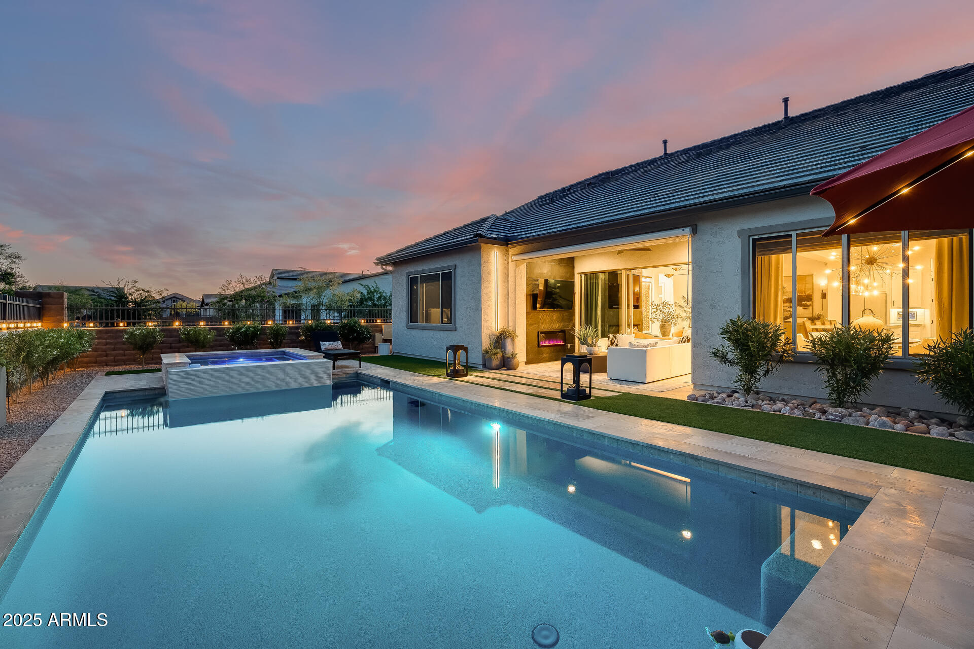 5901 E SIERRA MORENA Street