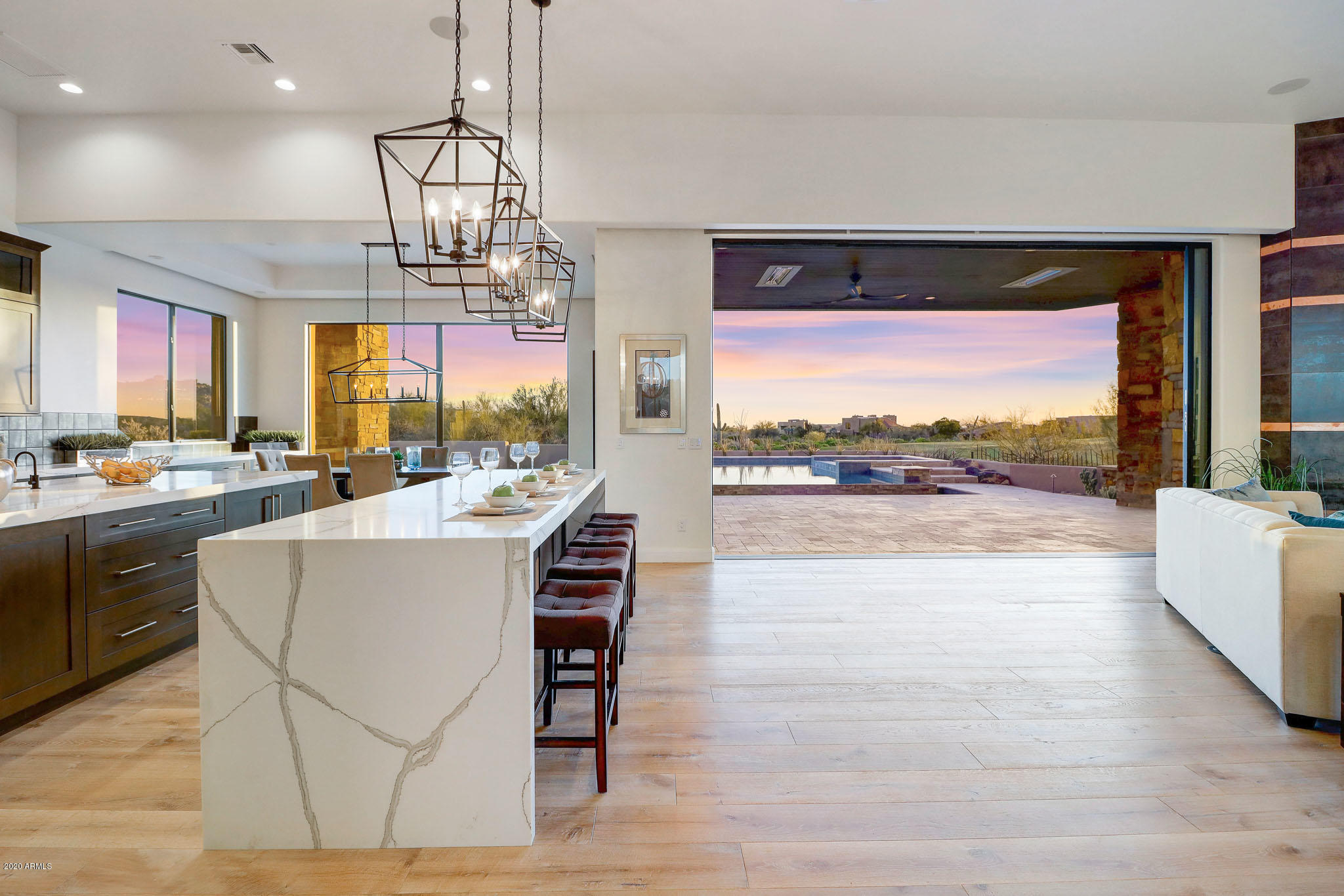 BOULDERS - Residential