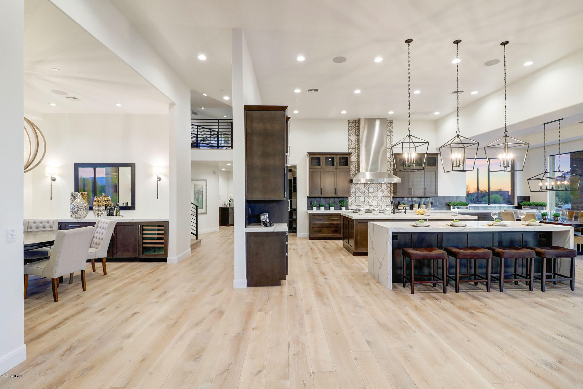 BOULDERS - Residential