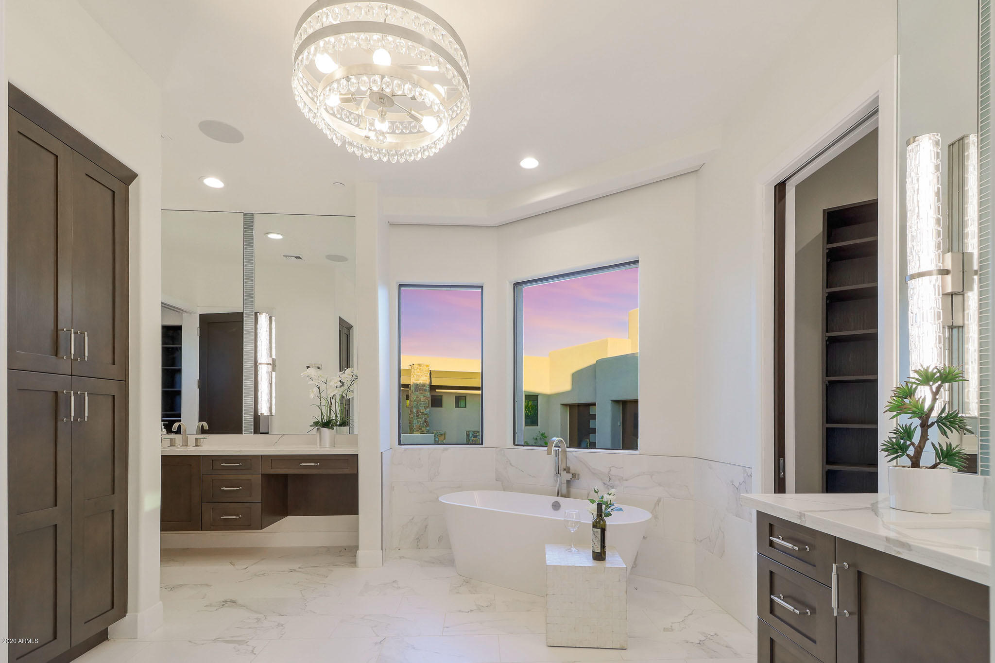 BOULDERS - Residential