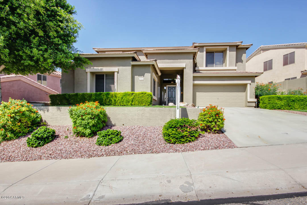 Photo 1 of 29 — 25622 N SINGBUSH Loop, Phoenix, AZ 85083