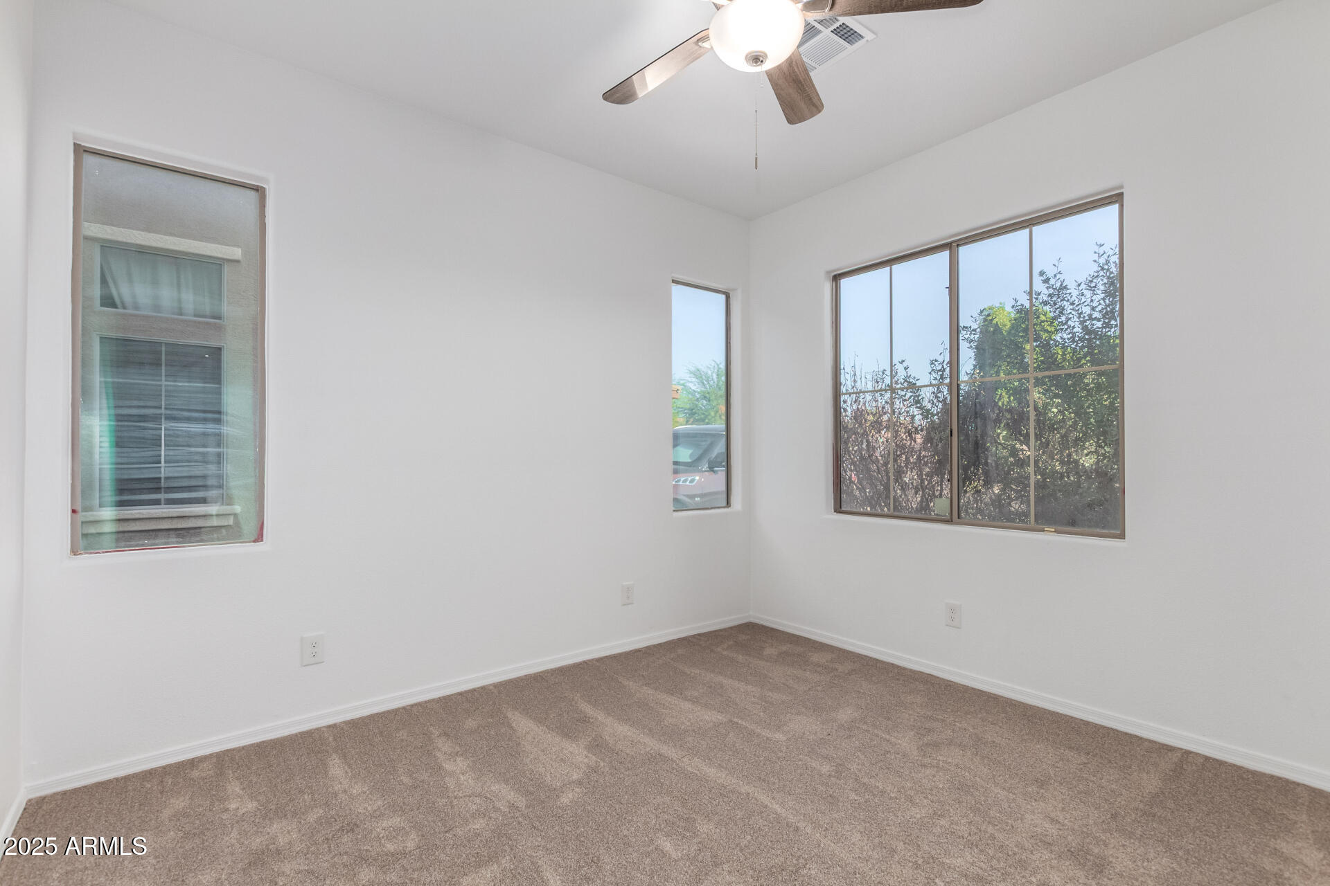 12160 W CHASE Lane