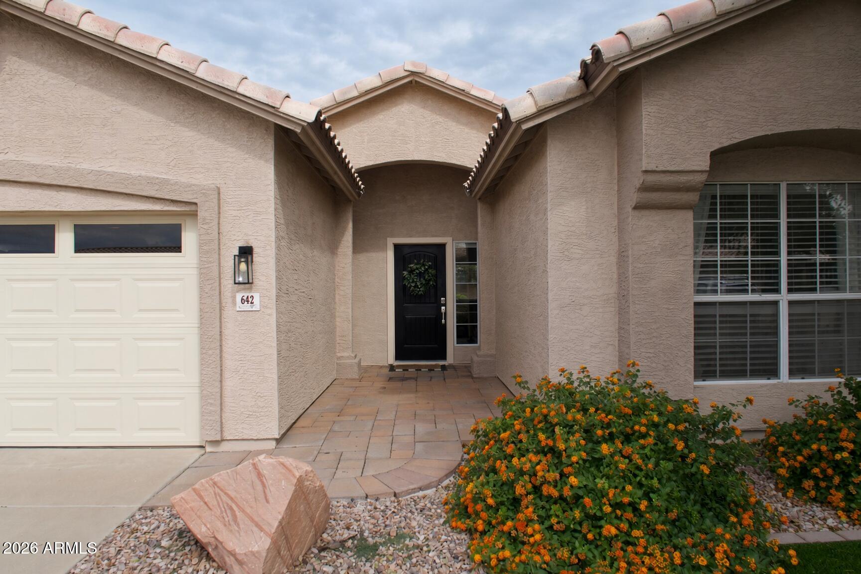 642 E IRONWOOD Drive