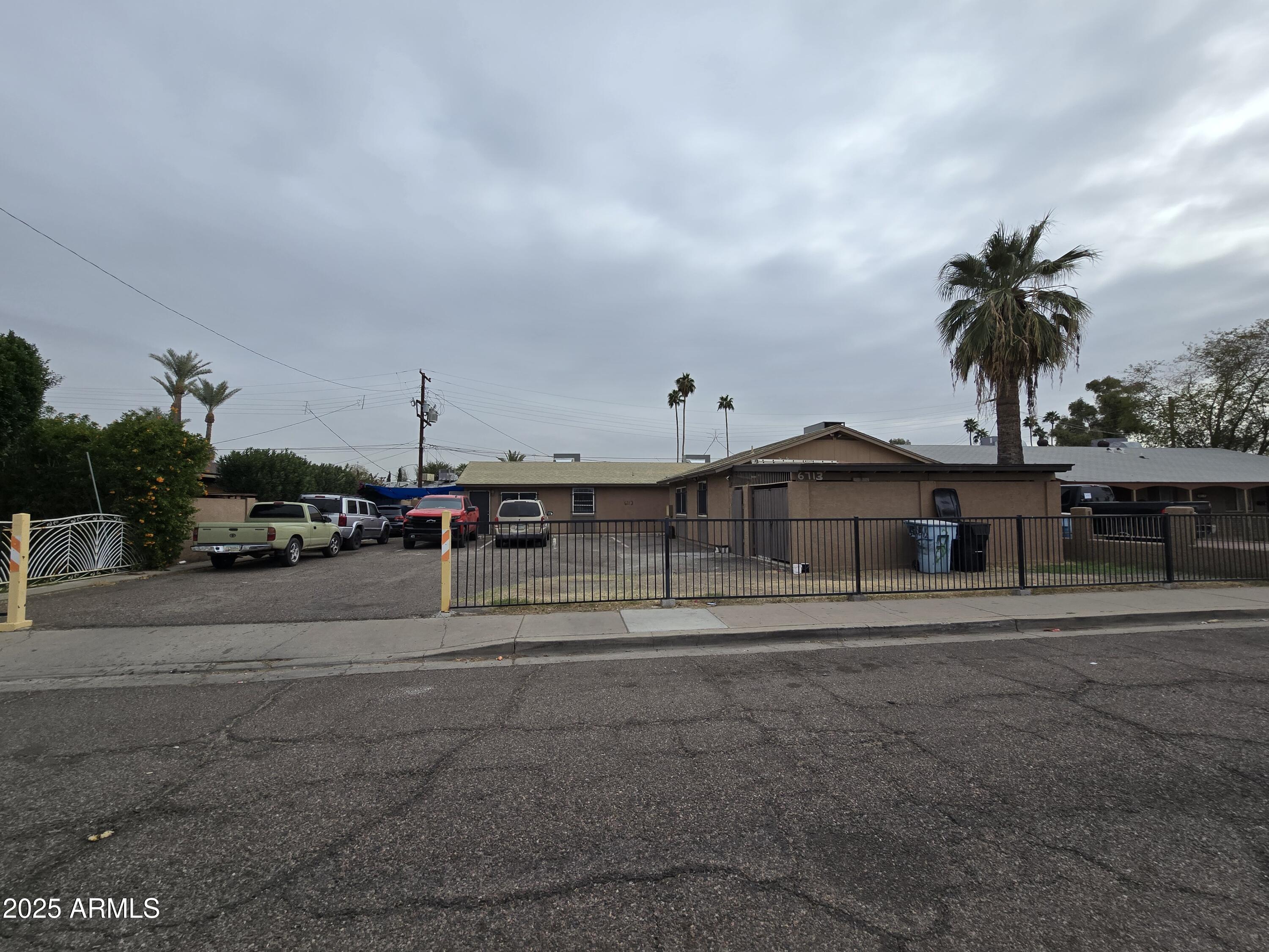 WILSHIRE MANOR UNIT 2 - Residential Income