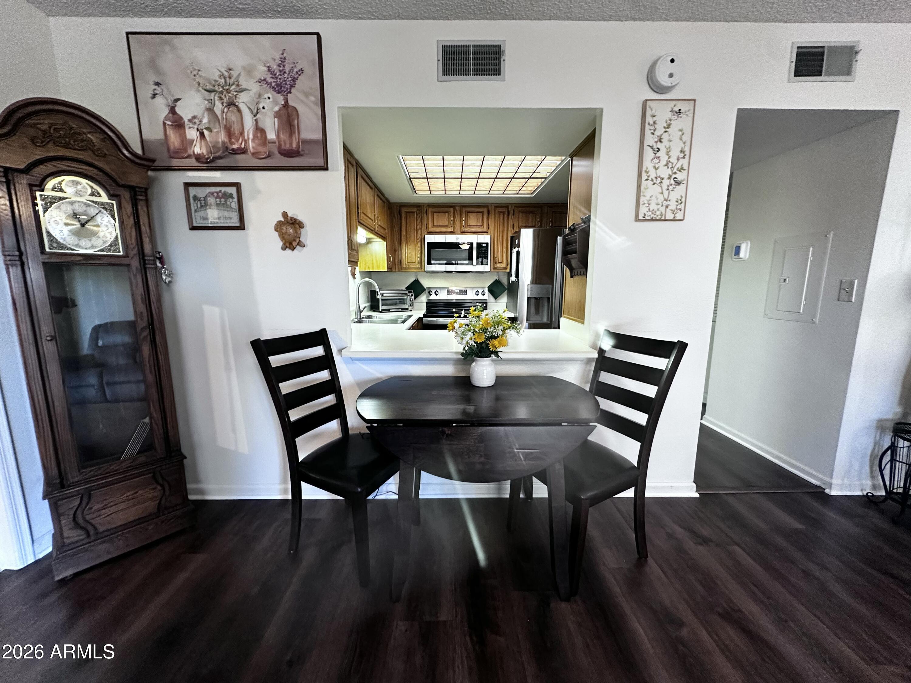 10330 W THUNDERBIRD Boulevard B110