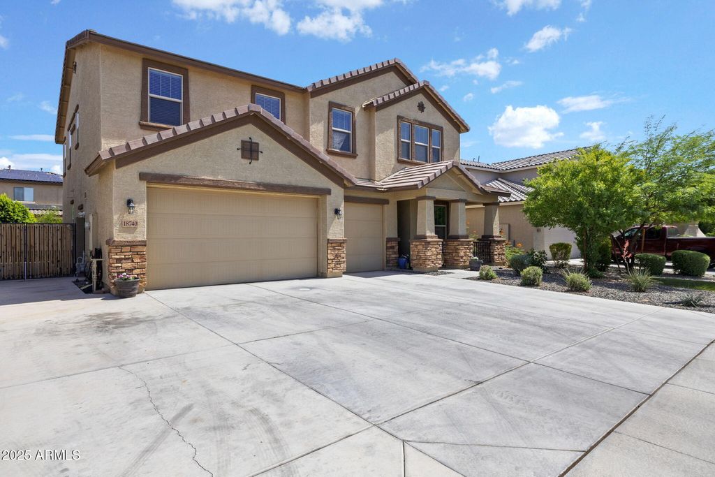 Photo of 18740 W San Juan Avenue, Litchfield Park, AZ 85340 (MLS # 6871579)