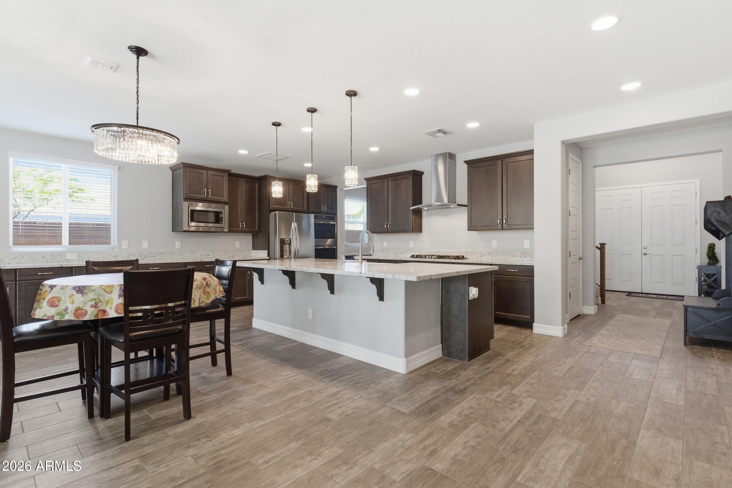 9715 W CASHMAN Drive