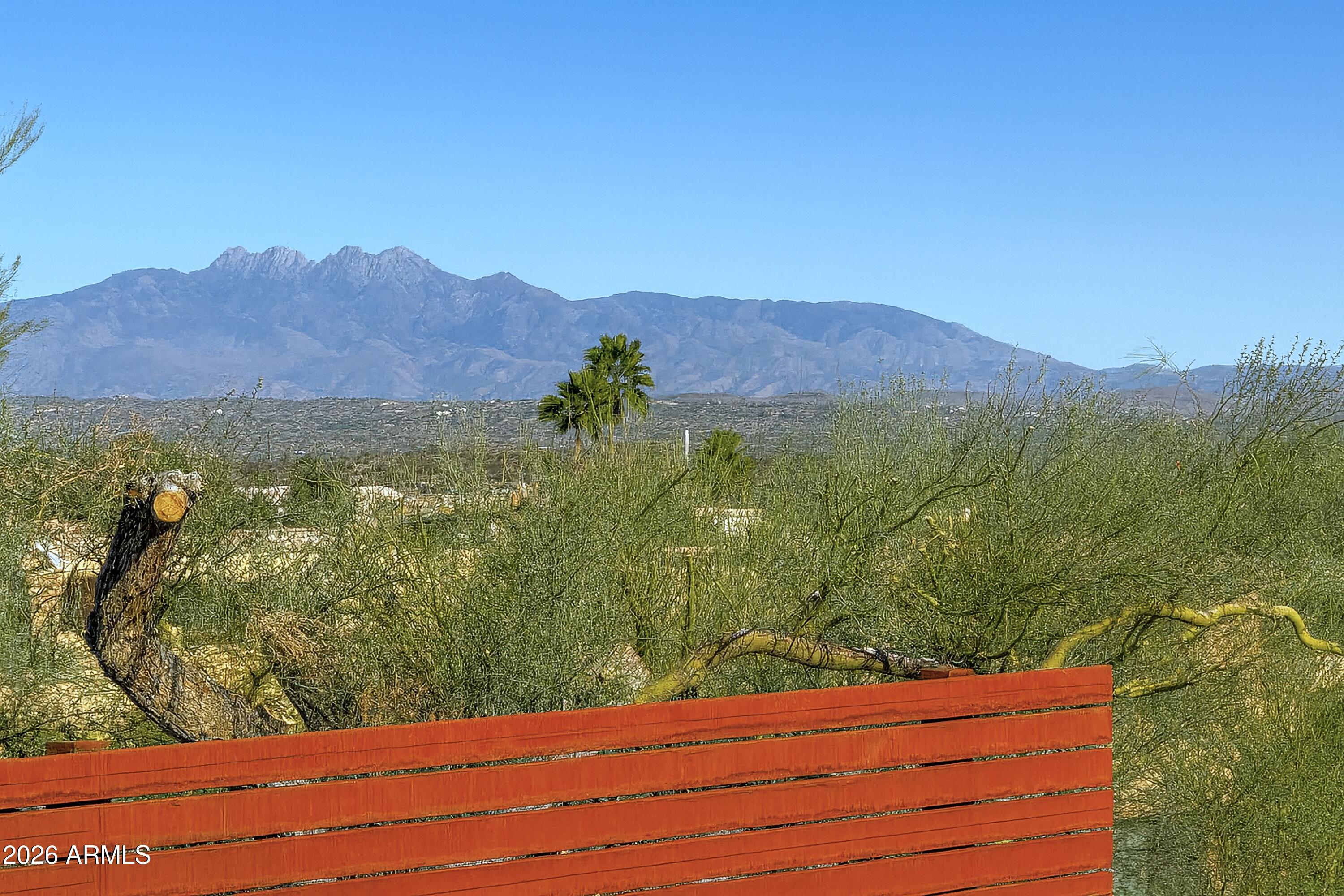 11417 N CAMERON Court