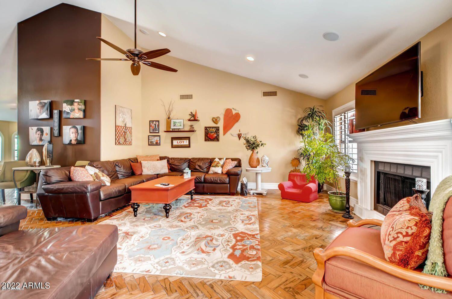 3437 E Equestrian Trail