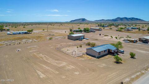 A home in Tonopah