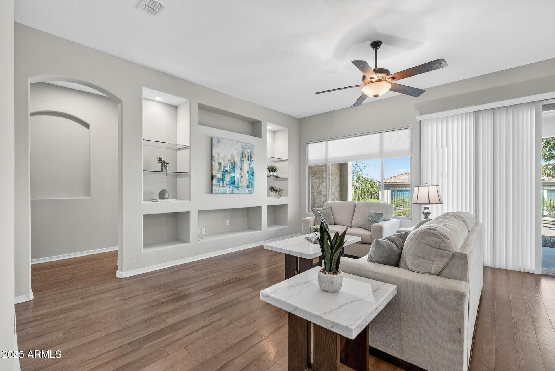 26568 W CAT BALUE Drive