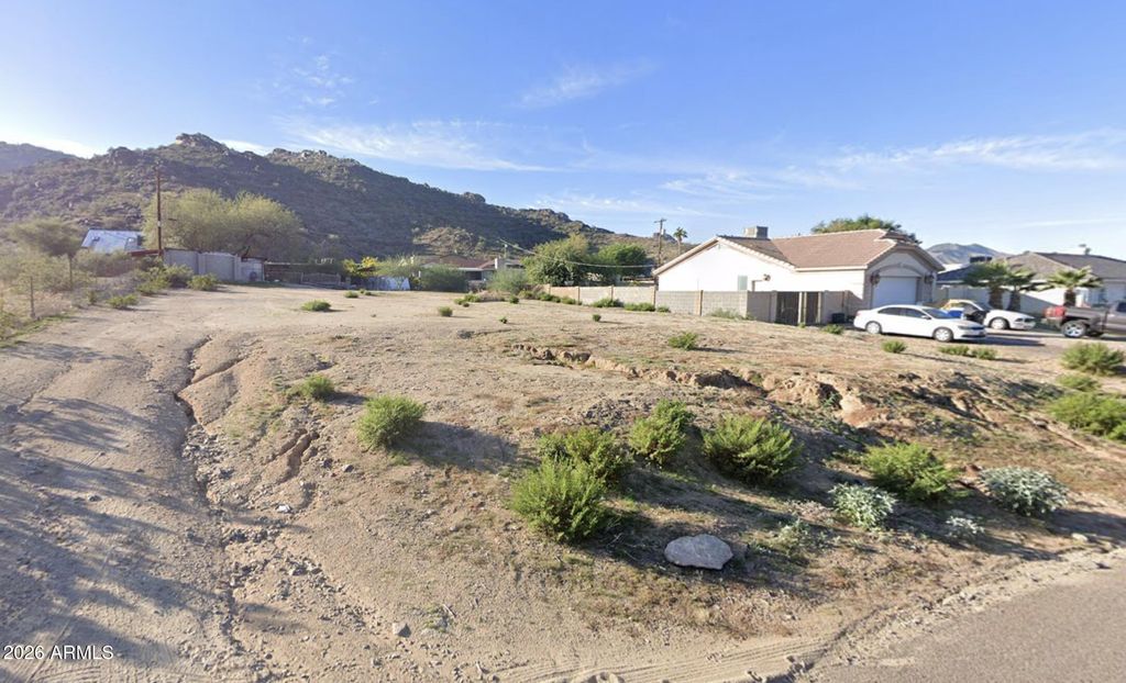 Photo of 1417 E La Mirada Drive #25, Phoenix, AZ 85042 (MLS # 7049786)
