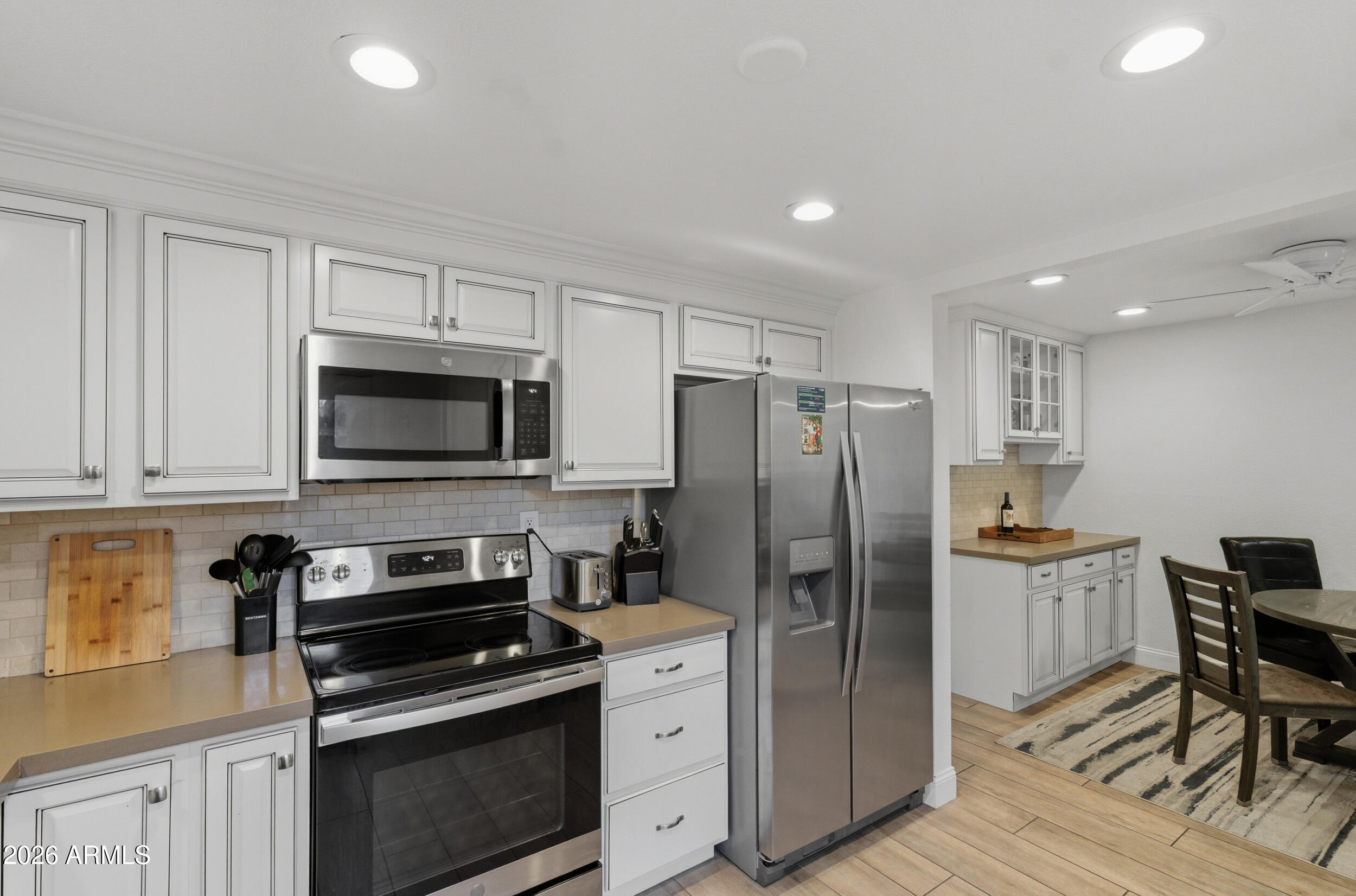 8756 E VIA DE LA LUNA --