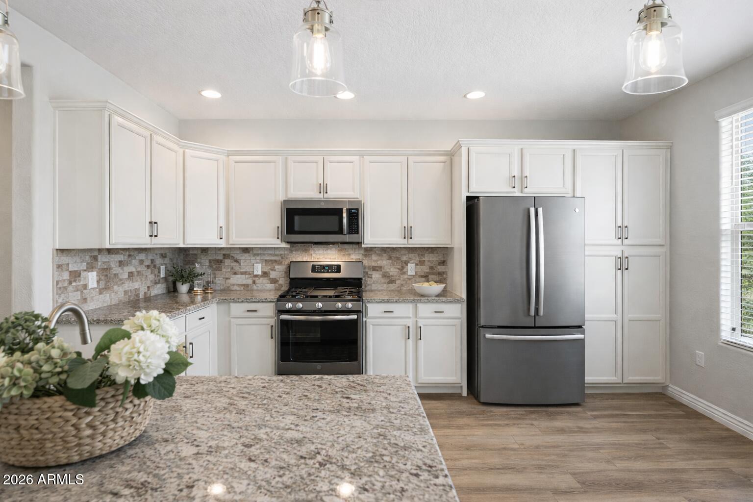 2425 W BRONCO BUTTE Trail 2008