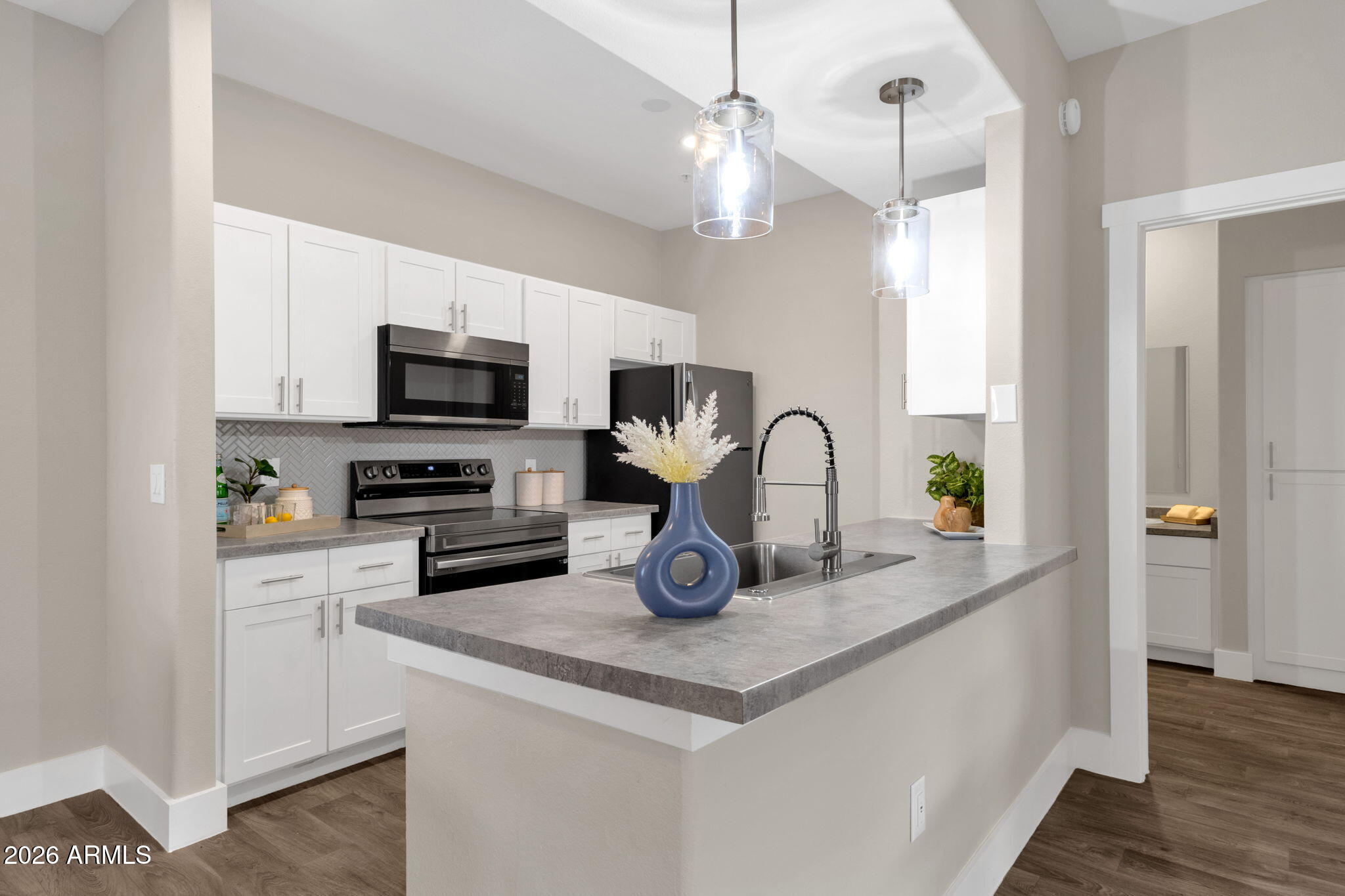 13700 N FOUNTAIN HILLS Boulevard 212