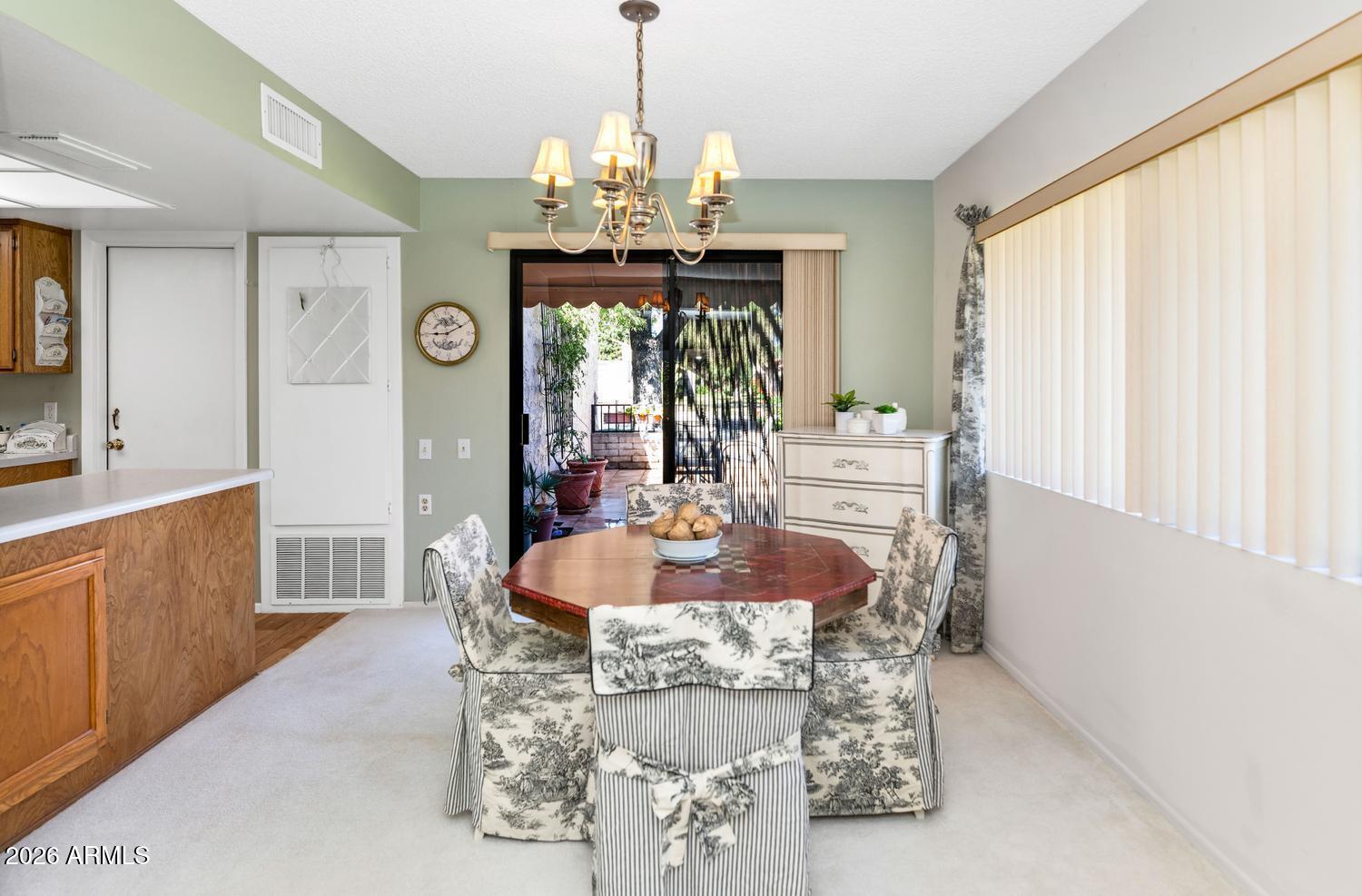 212 LEISURE WORLD --