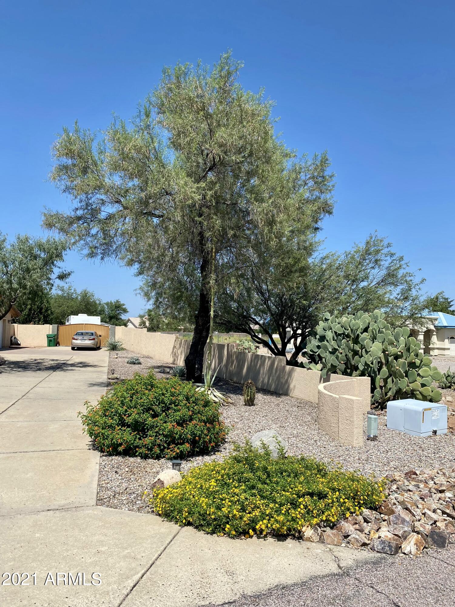 MOUNTAIN SHADOWS PHASE C - Residential