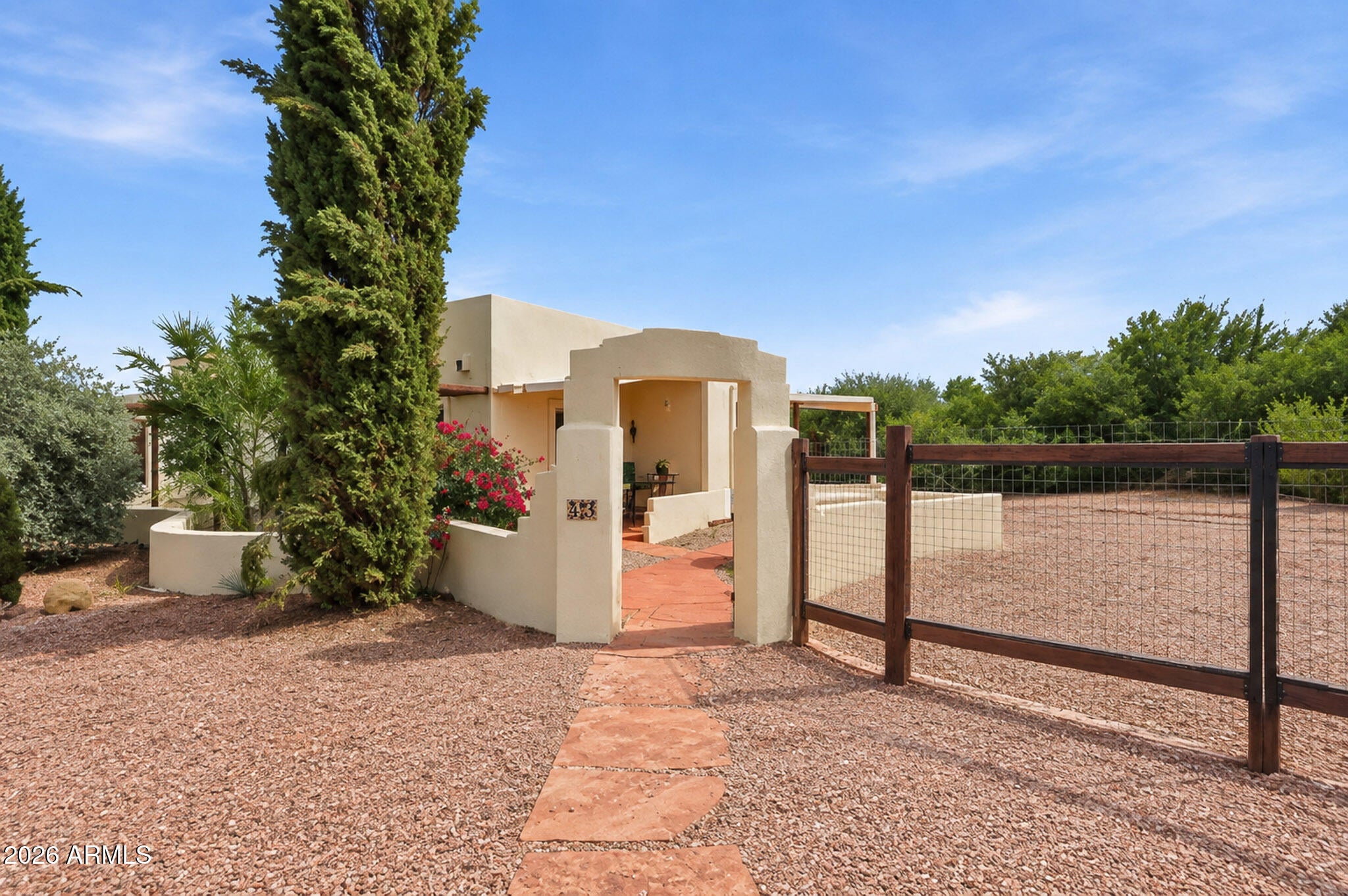 323 S PIEDRA NEGRA Drive