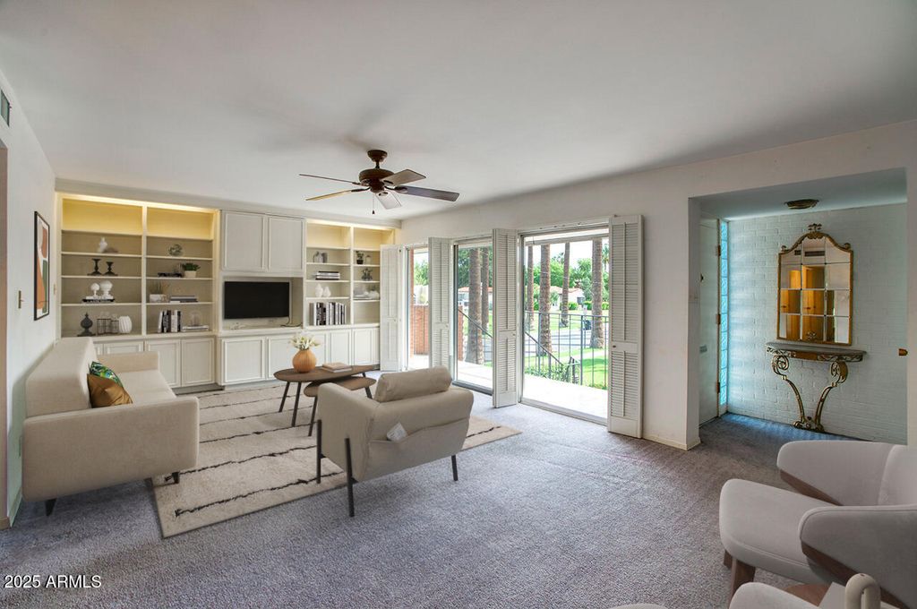 Photo of 101 E Palm Lane #C, Phoenix, AZ 85004 (MLS # 6914537)
