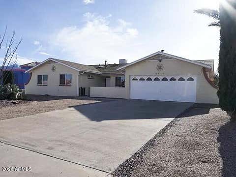 3 beds bed, — baths bath property at 2916 Saint Andrews Drive, Sierra Vista, AZ 85650