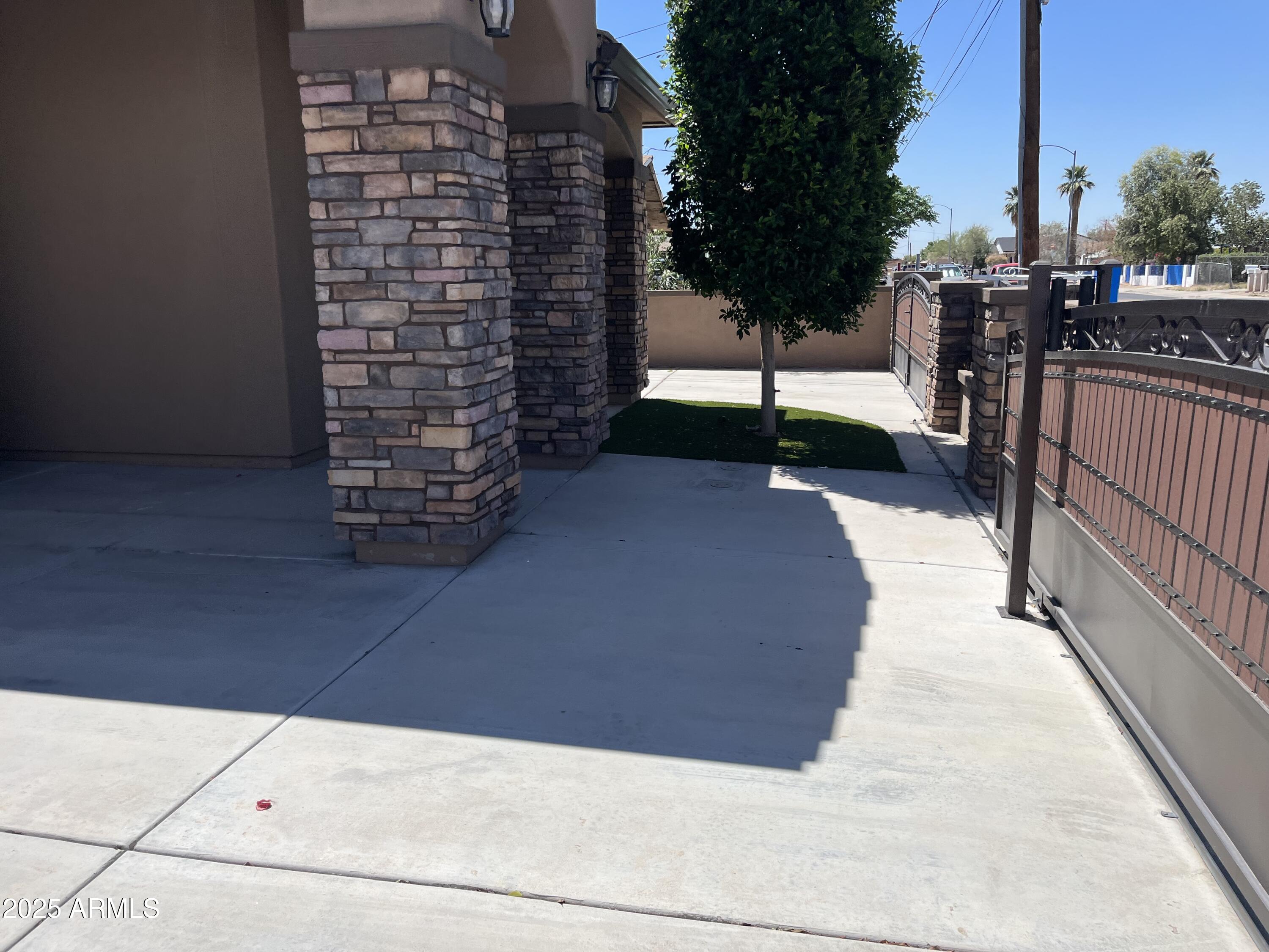 15625 N JERRY Street -