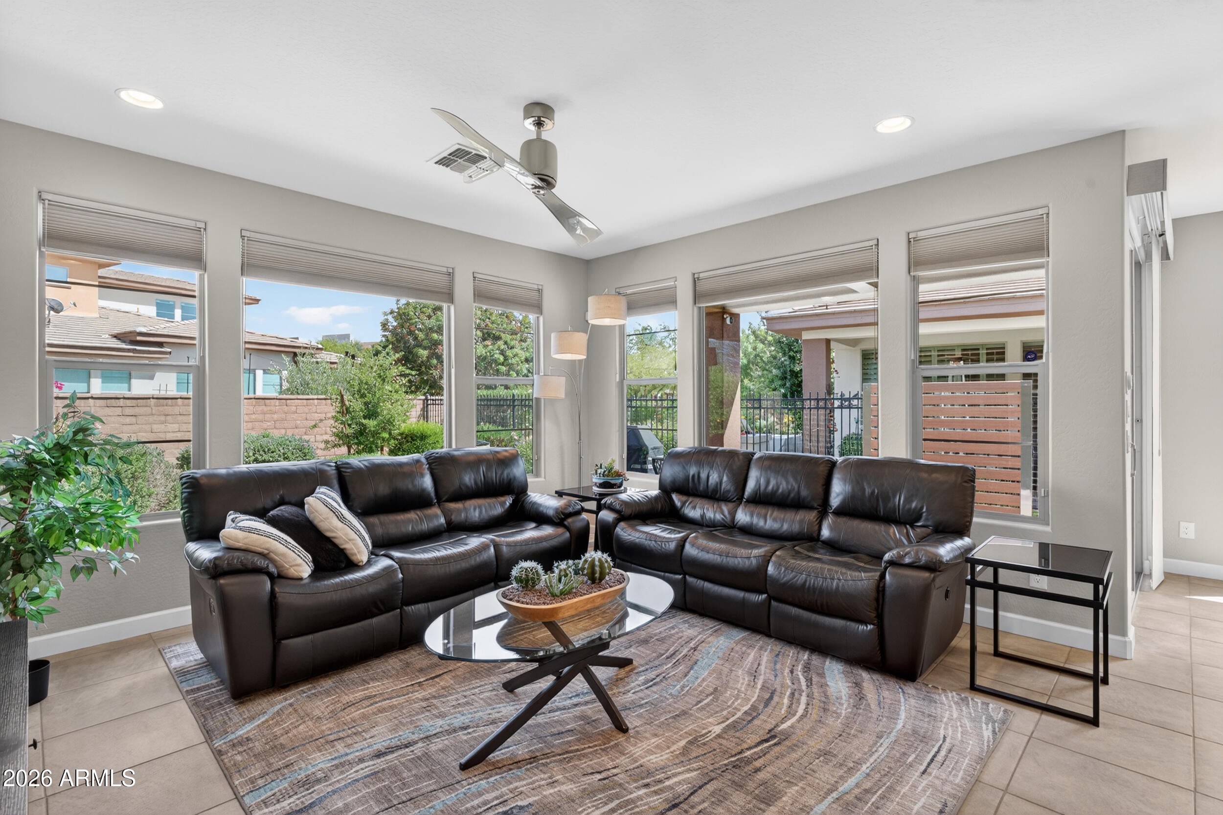 36131 N DESERT TEA Drive
