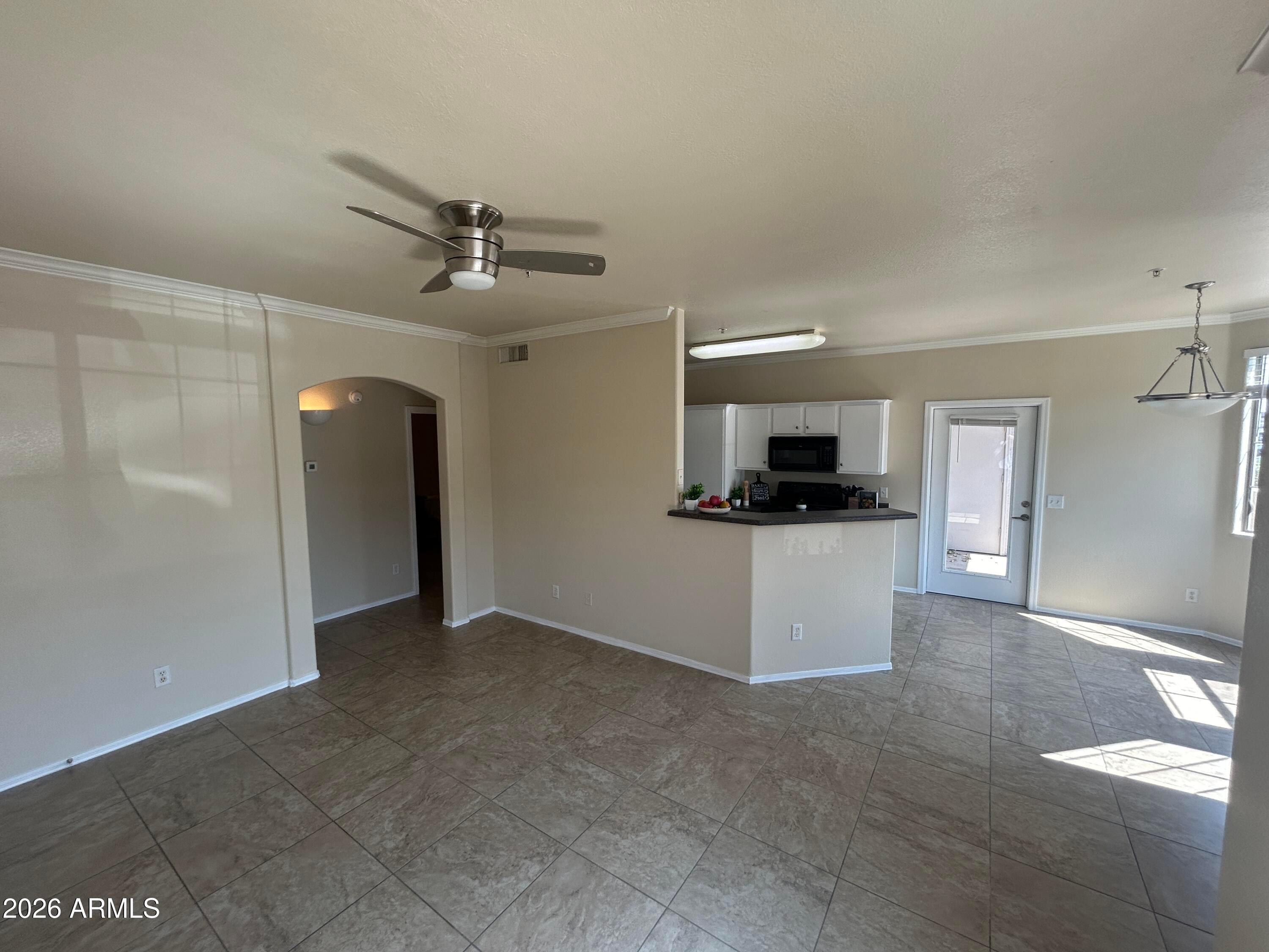 1941 S PIERPONT Drive 1038