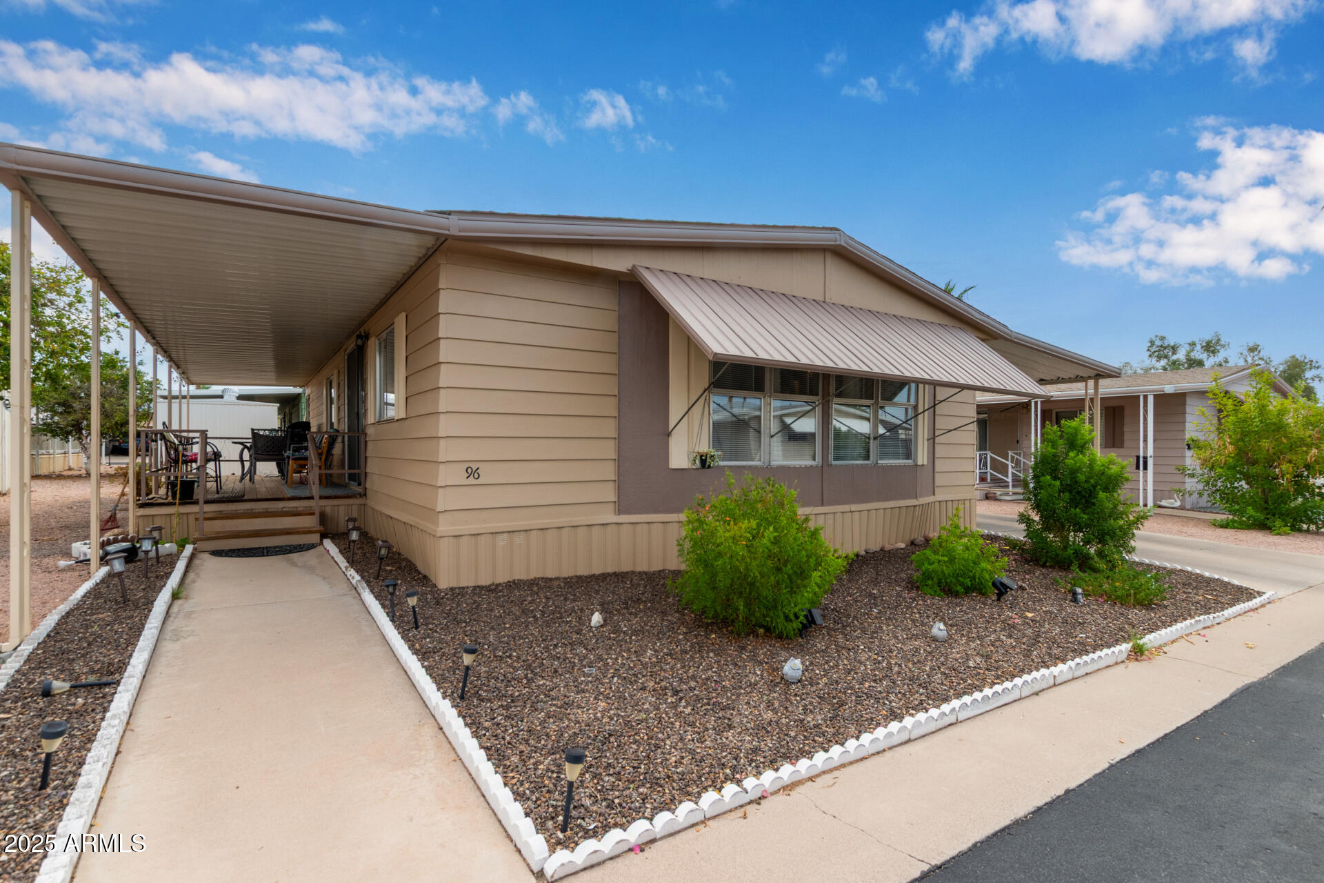 9333 E UNIVERSITY Drive 96