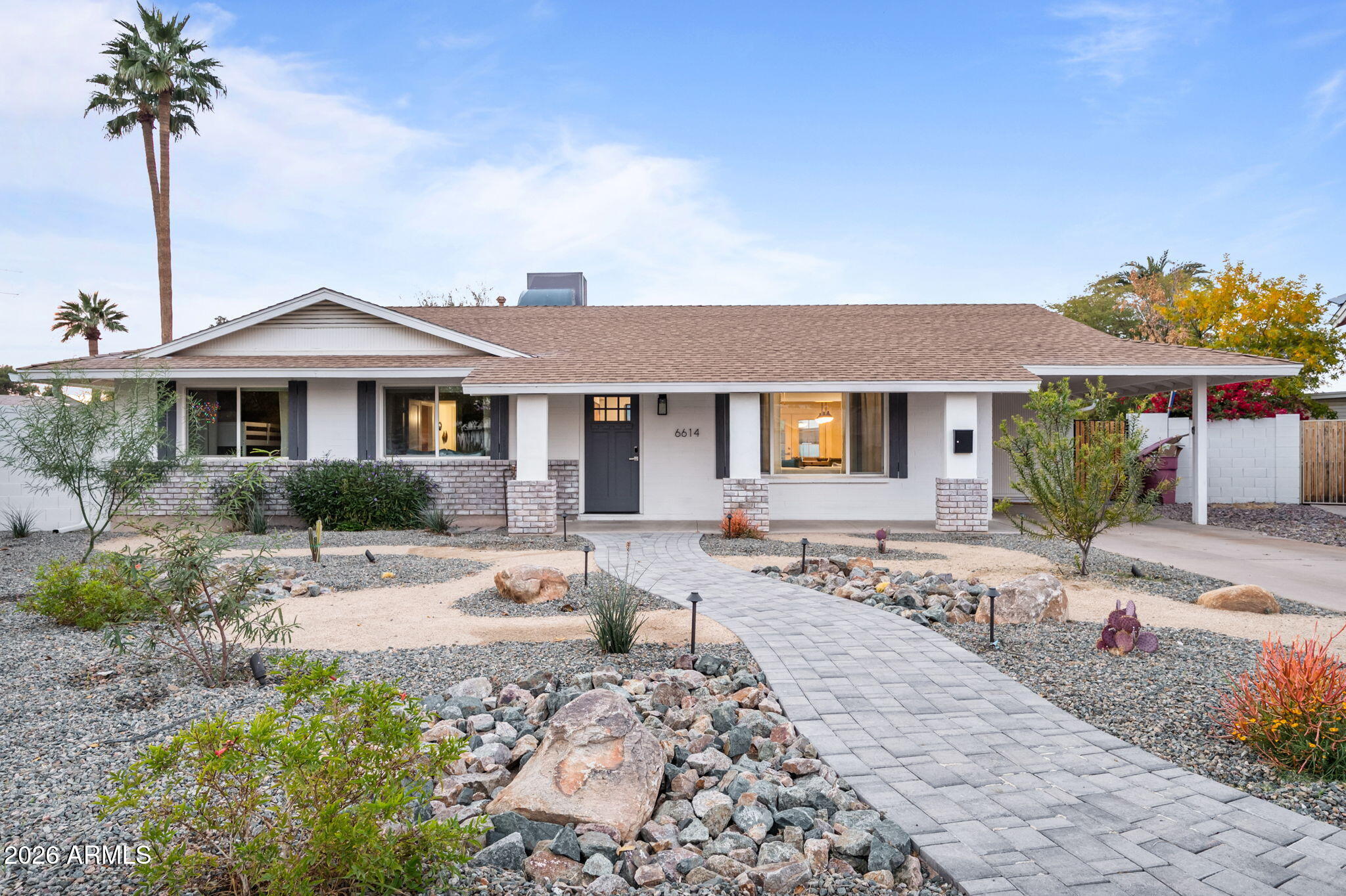 6614 N 82ND Way