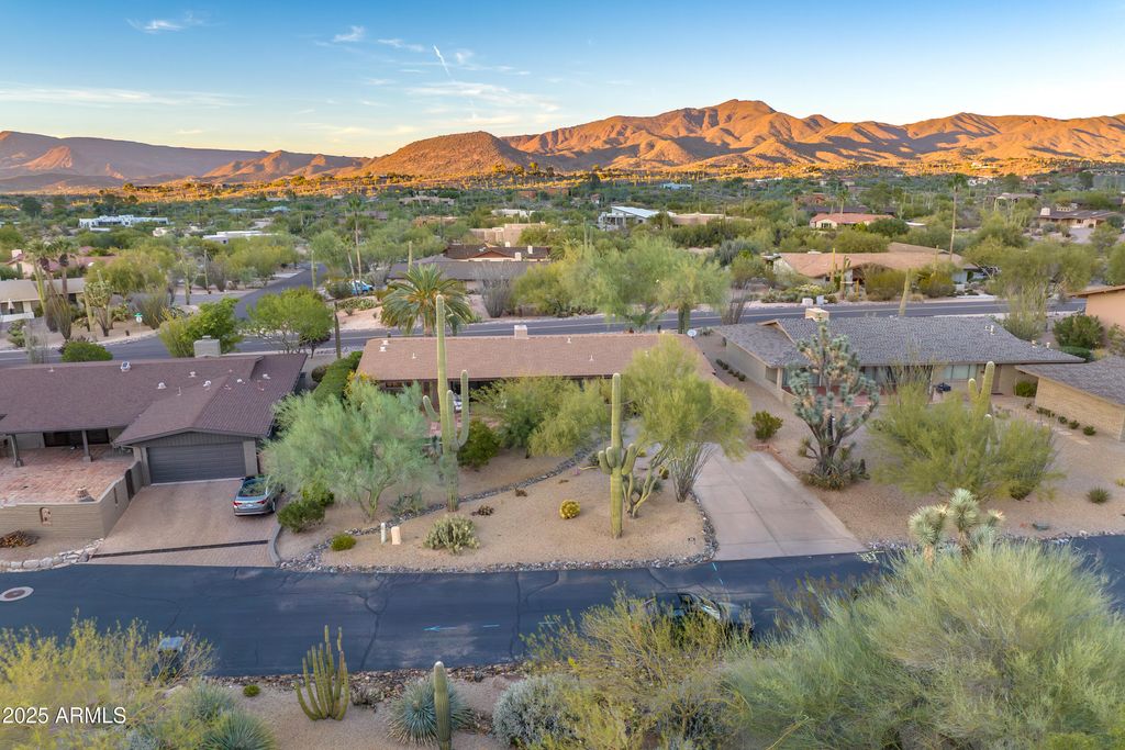 Photo of 7842 E Carefree Estates Circle, Carefree, AZ 85377 (MLS # 6933161)