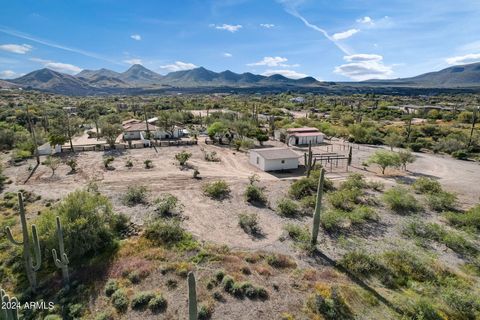 A home in Cave Creek