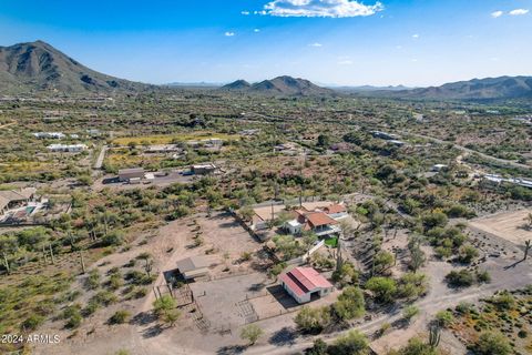 A home in Cave Creek