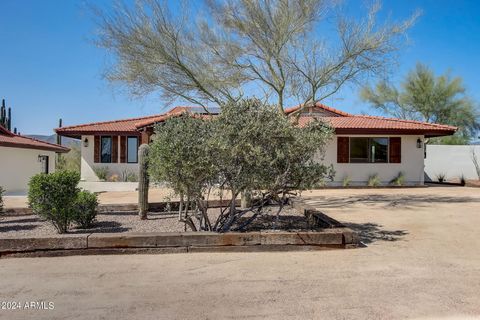 A home in Cave Creek