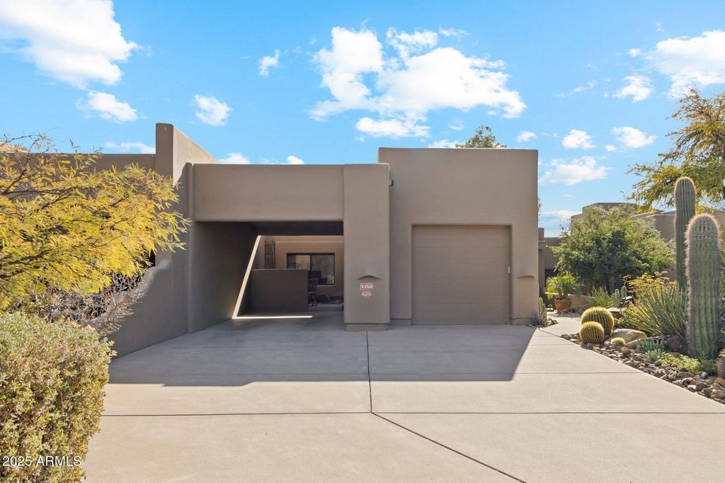 Photo of 9250 E Whitethorn Circle, Scottsdale, AZ 85266 (MLS # 6904122)