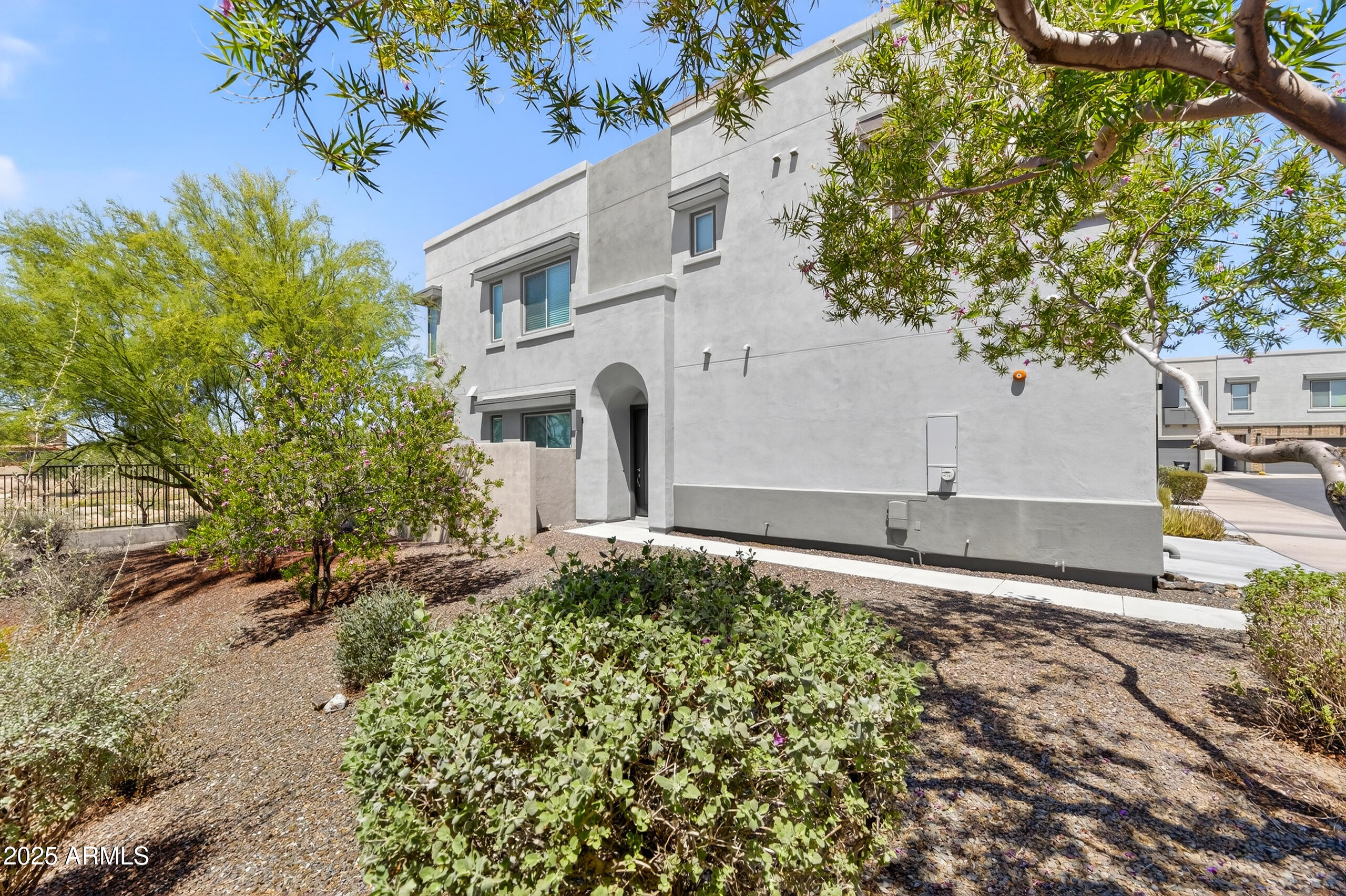 23382 N 73 Place