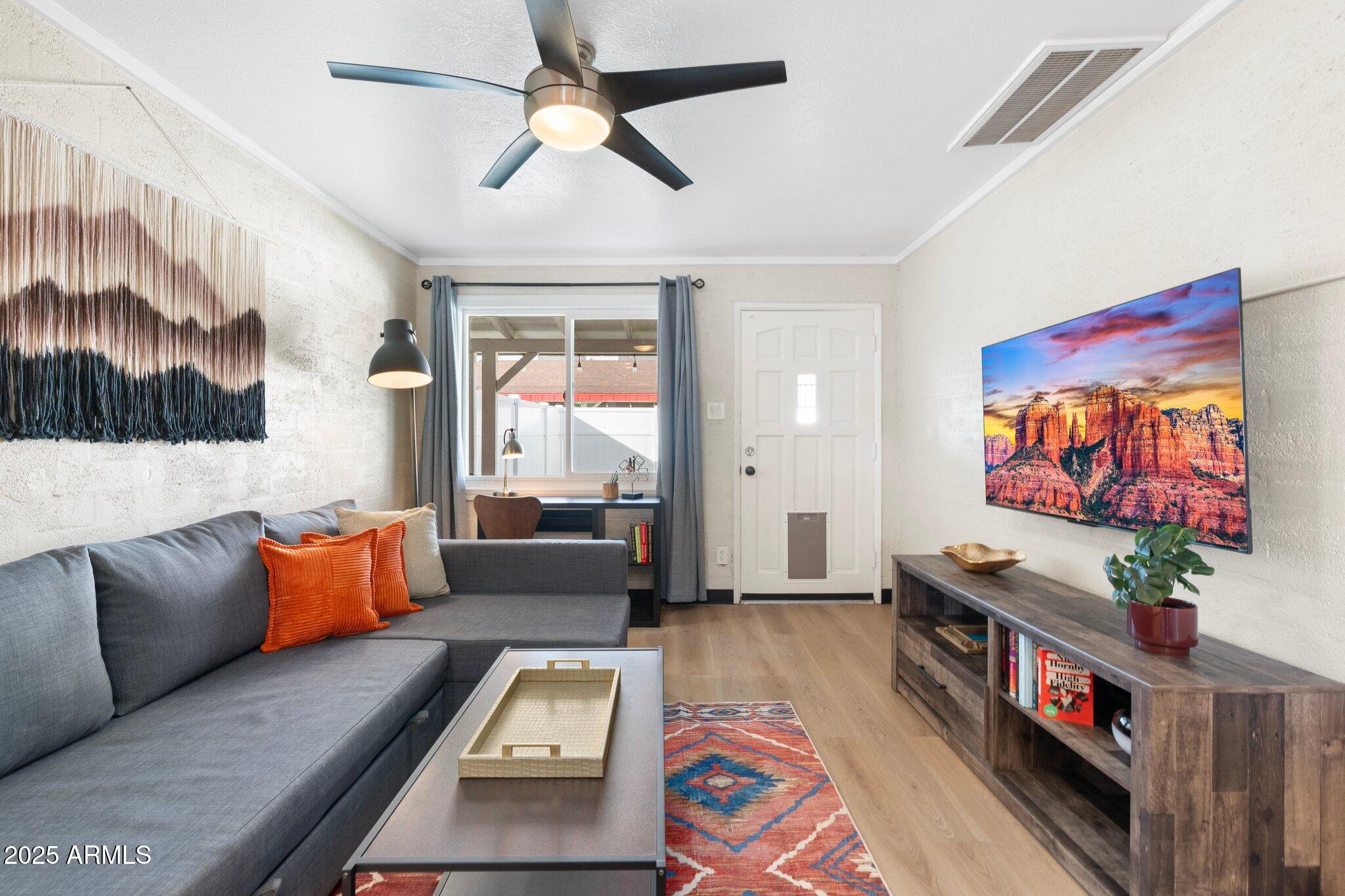 6037 E HOLLYHOCK Street 2