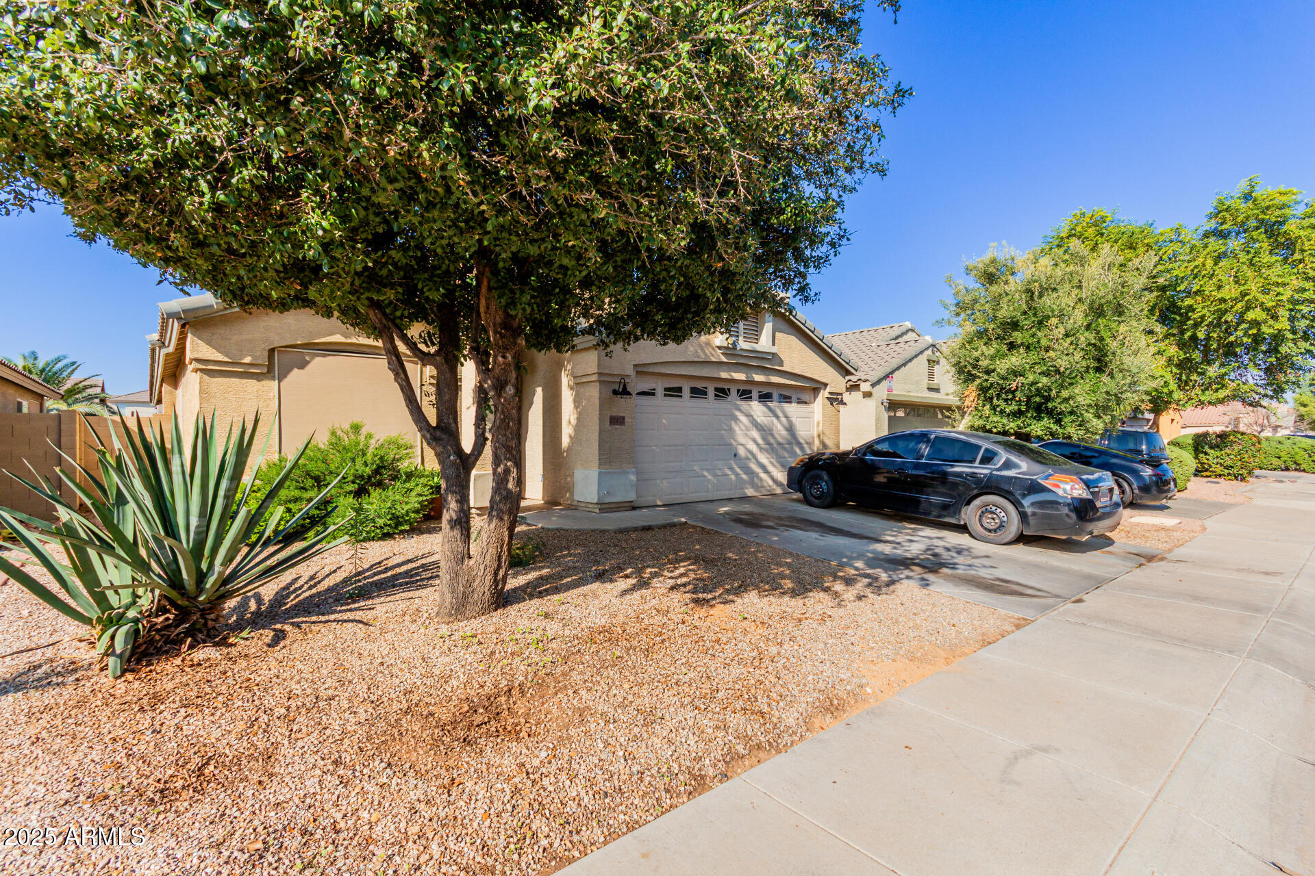 17412 N GATUN Avenue