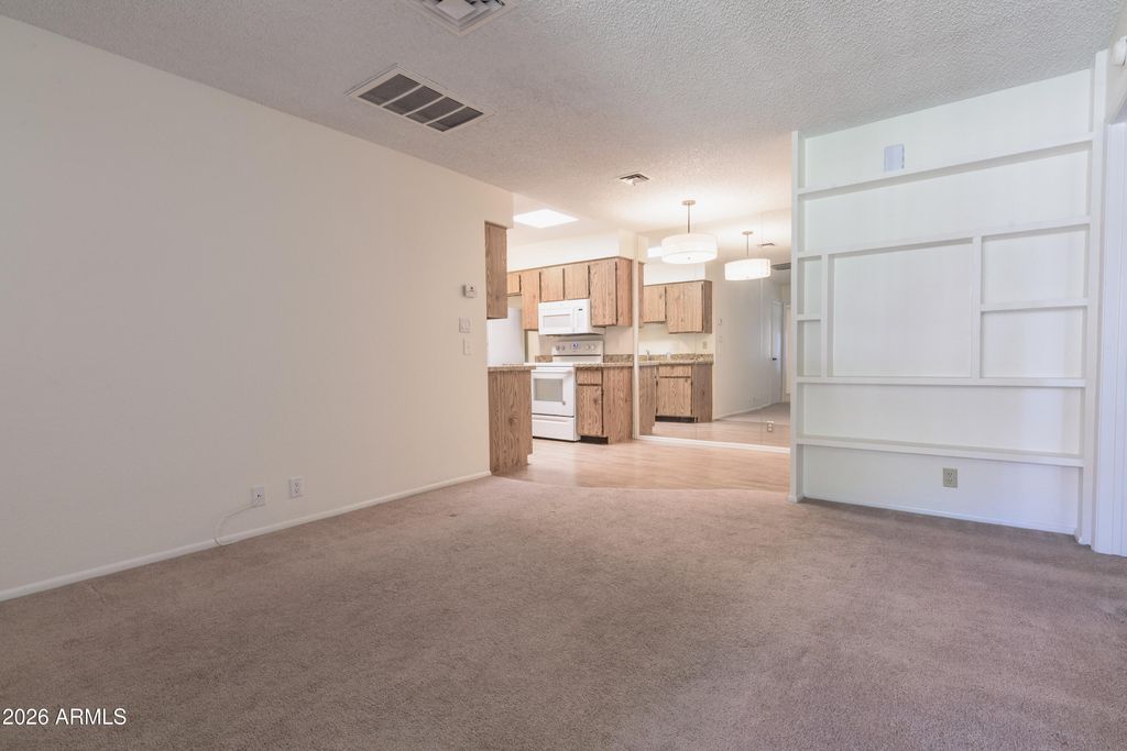 Photo of 8131 N 107th Avenue #86, Peoria, AZ 85345 (MLS # 7047588)